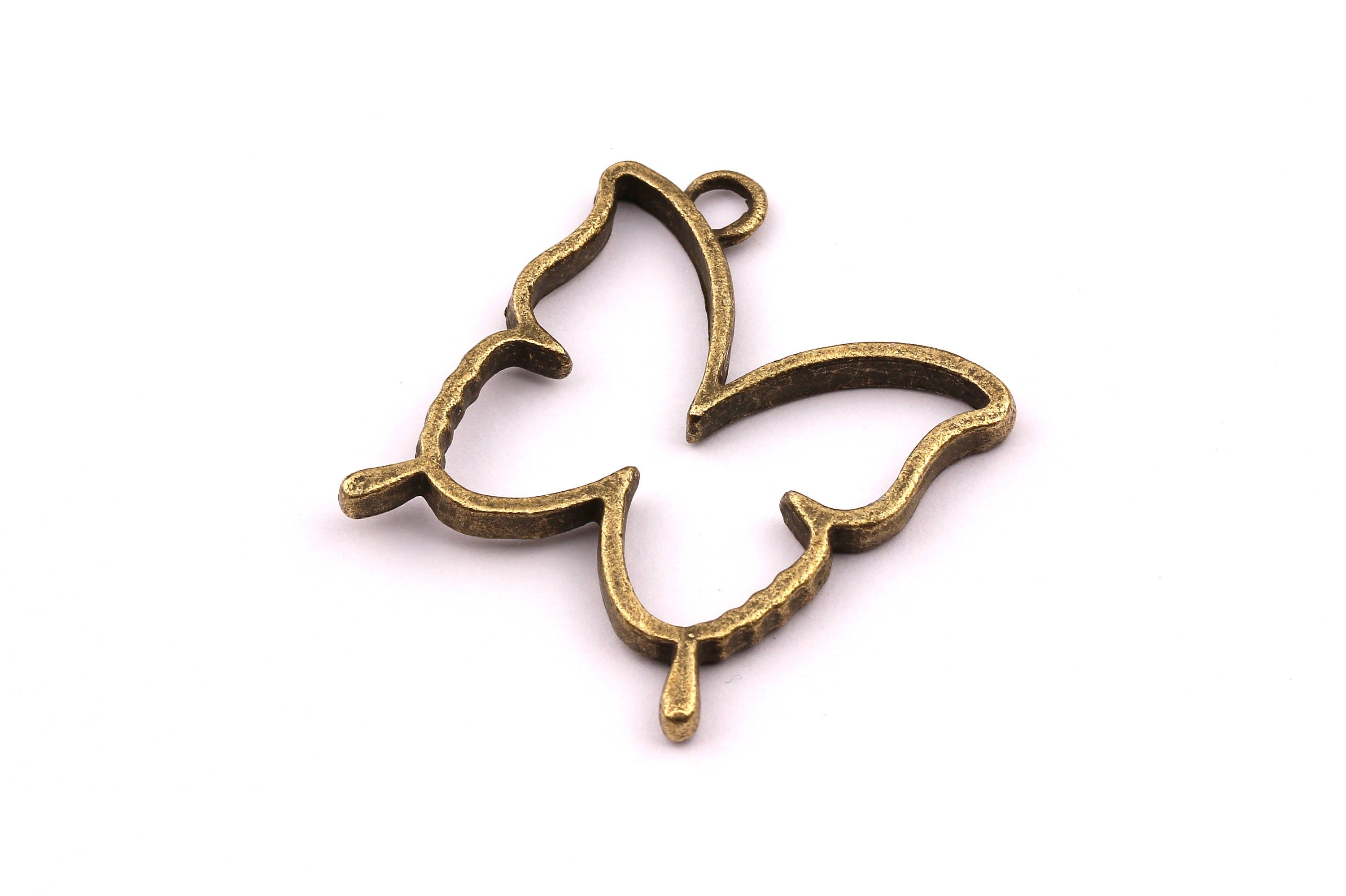 Zinc Alloy Pendant - Butterfly Shaped - Alloy Charms - Antique Bronze Tone Necklace - Zinc Alloy Beads - Jewelry Supplies - 33x28x3mm ZZ1122 - DOMEDBAZAAR