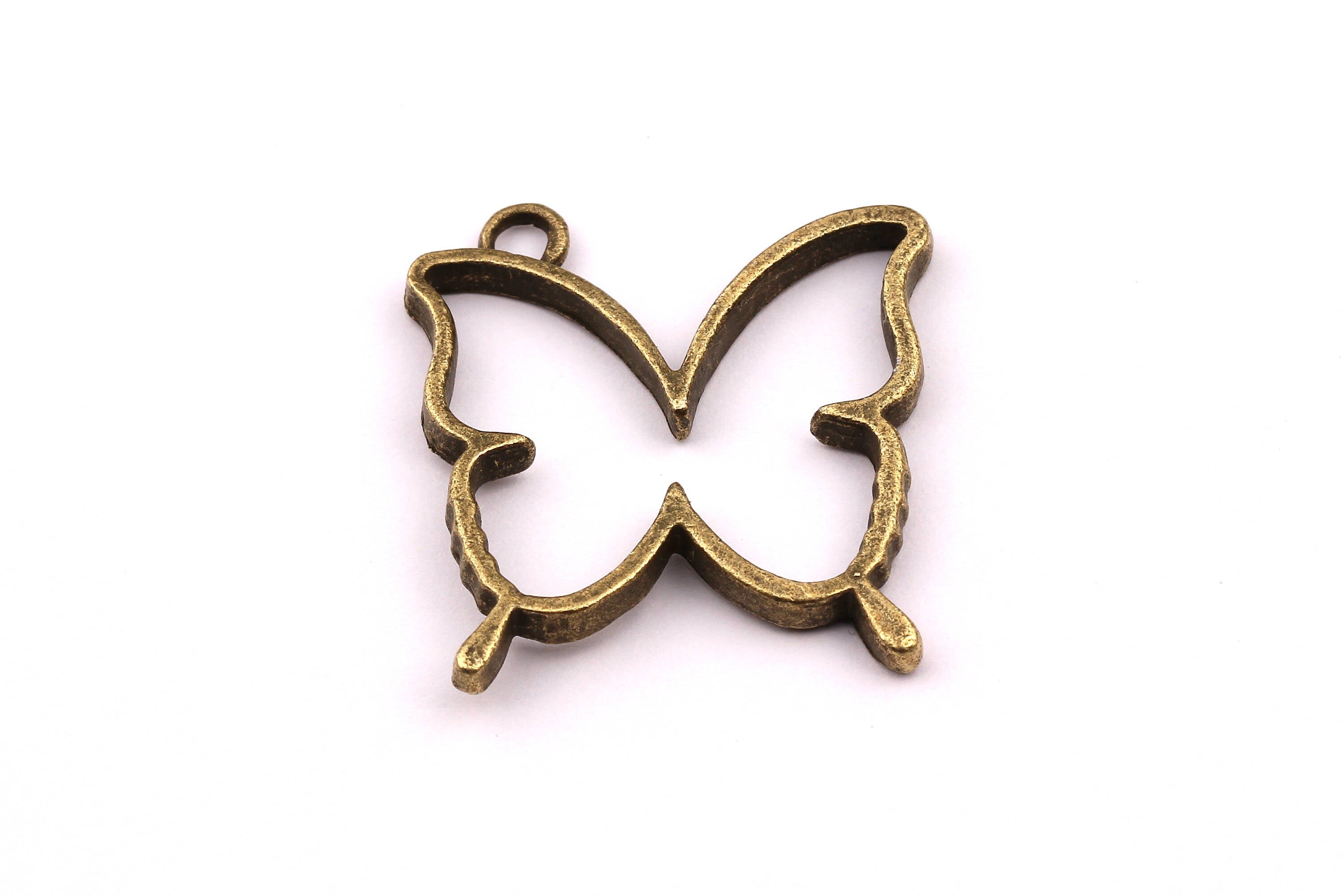 Zinc Alloy Pendant - Butterfly Shaped - Alloy Charms - Antique Bronze Tone Necklace - Zinc Alloy Beads - Jewelry Supplies - 33x28x3mm ZZ1122 - DOMEDBAZAAR