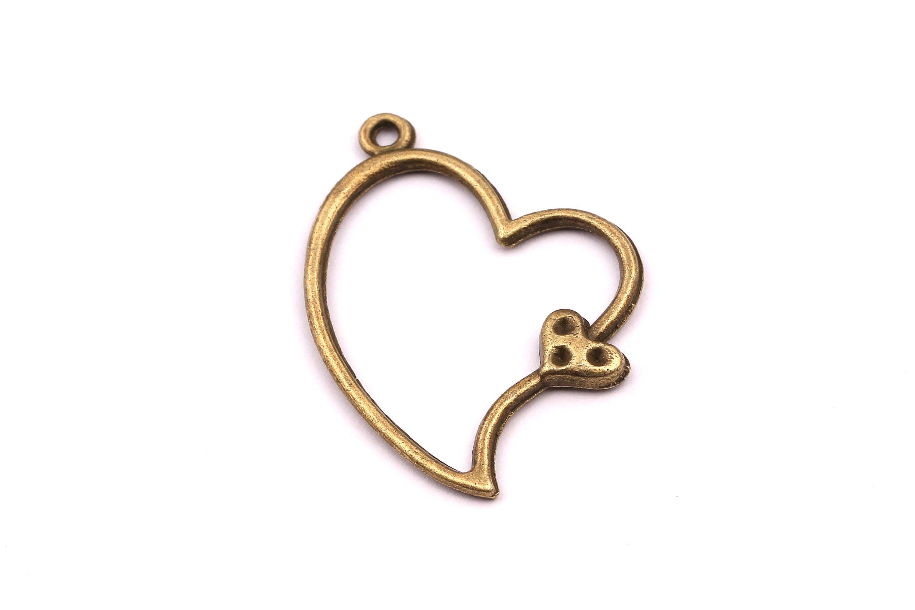 Zinc Alloy Pendant - Heart Shaped - Alloy Charms - Antique Bronze Tone Necklace - Zinc Alloy Beads - Jewelry Supplies - 35x25x1.5mm ZZ1145 - DOMEDBAZAAR