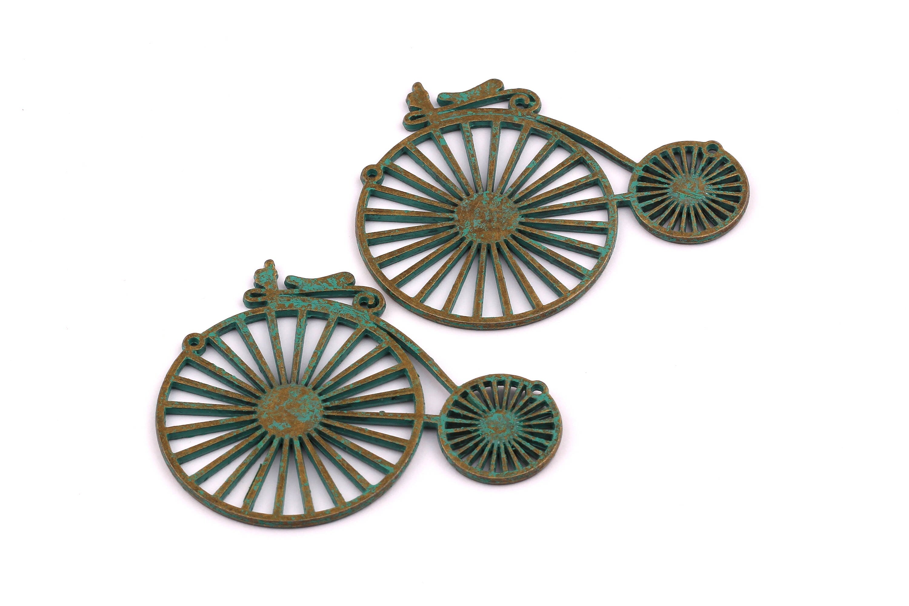 Faux Patina Pendant - Cycle Shaped - Alloy Charms - Antique Bronze Tone Necklace - Zinc Alloy Beads - Jewelry Supplie - 75x60x2.5mm - ZZ1101 - DOMEDBAZAAR