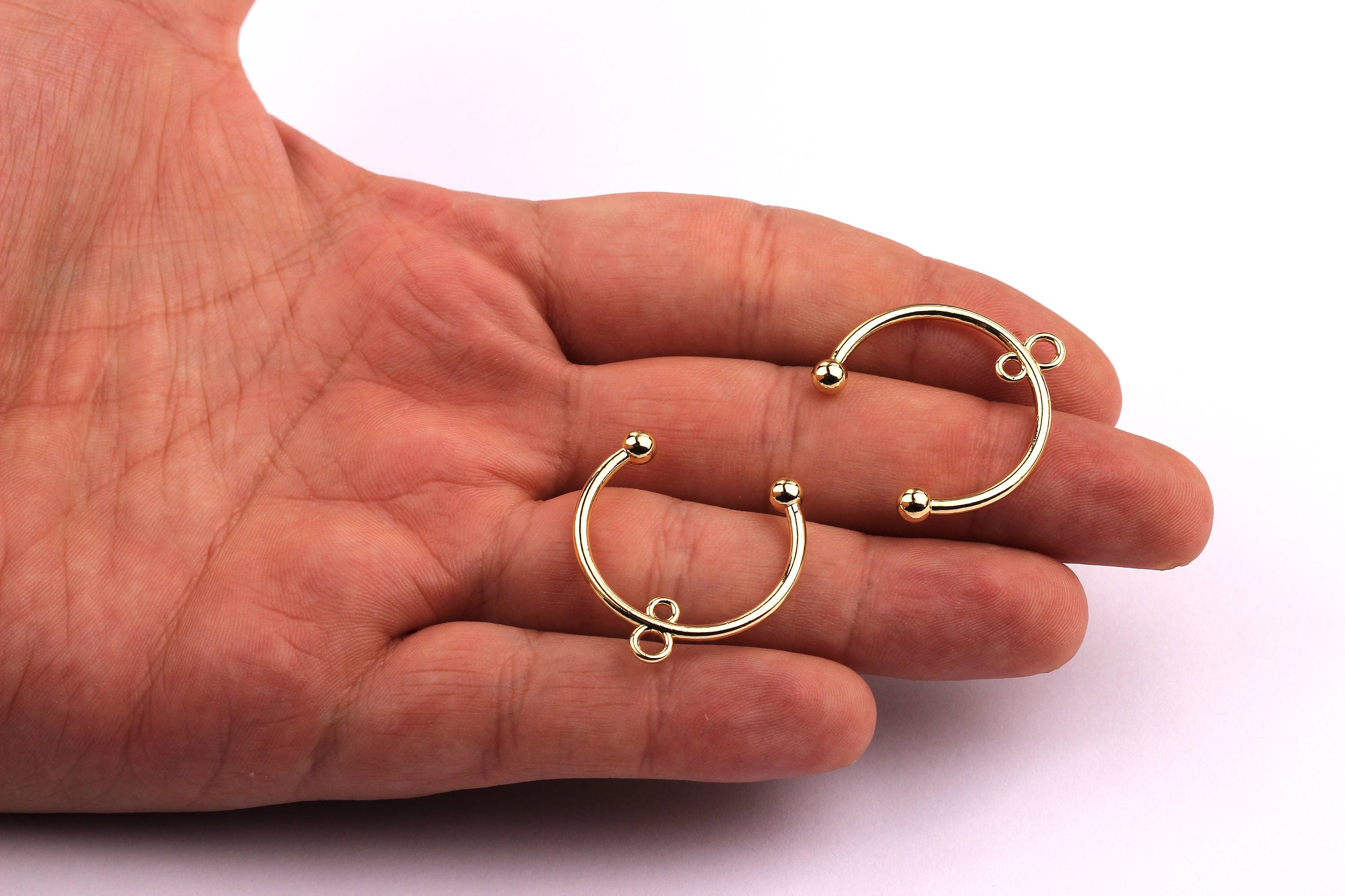 Crescent Shaped Charms- Zinc Alloy Earring Findings - Gold Tone Connector - Alloy Pendant for Necklace - Jewelry Supplies - 28x4mm - ZZ1172 - DOMEDBAZAAR