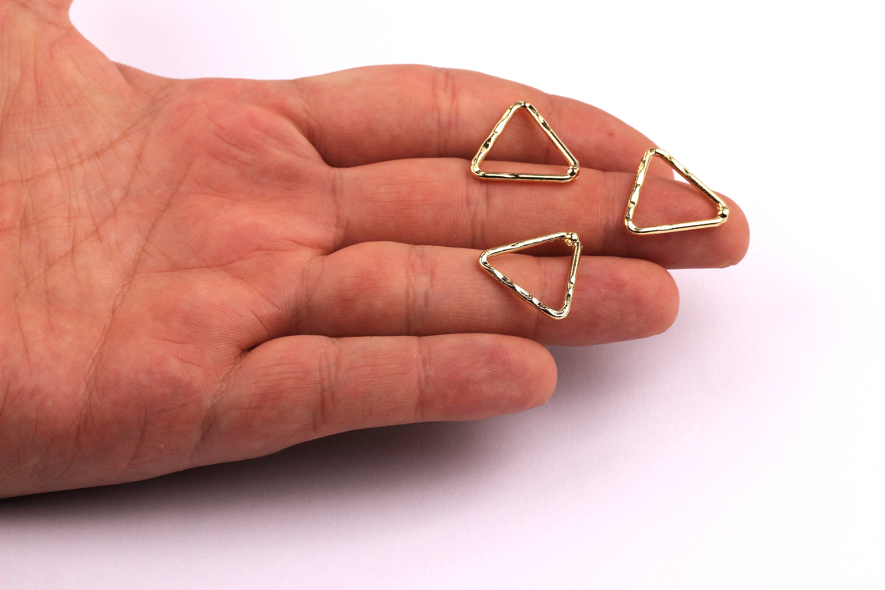 Triangle Shaped Charms- Zinc Alloy Earring Findings - Gold Tone - Alloy Pendant for Necklace - Jewelry Supplies - 17x19x1.6mm - ZZ1173 - DOMEDBAZAAR