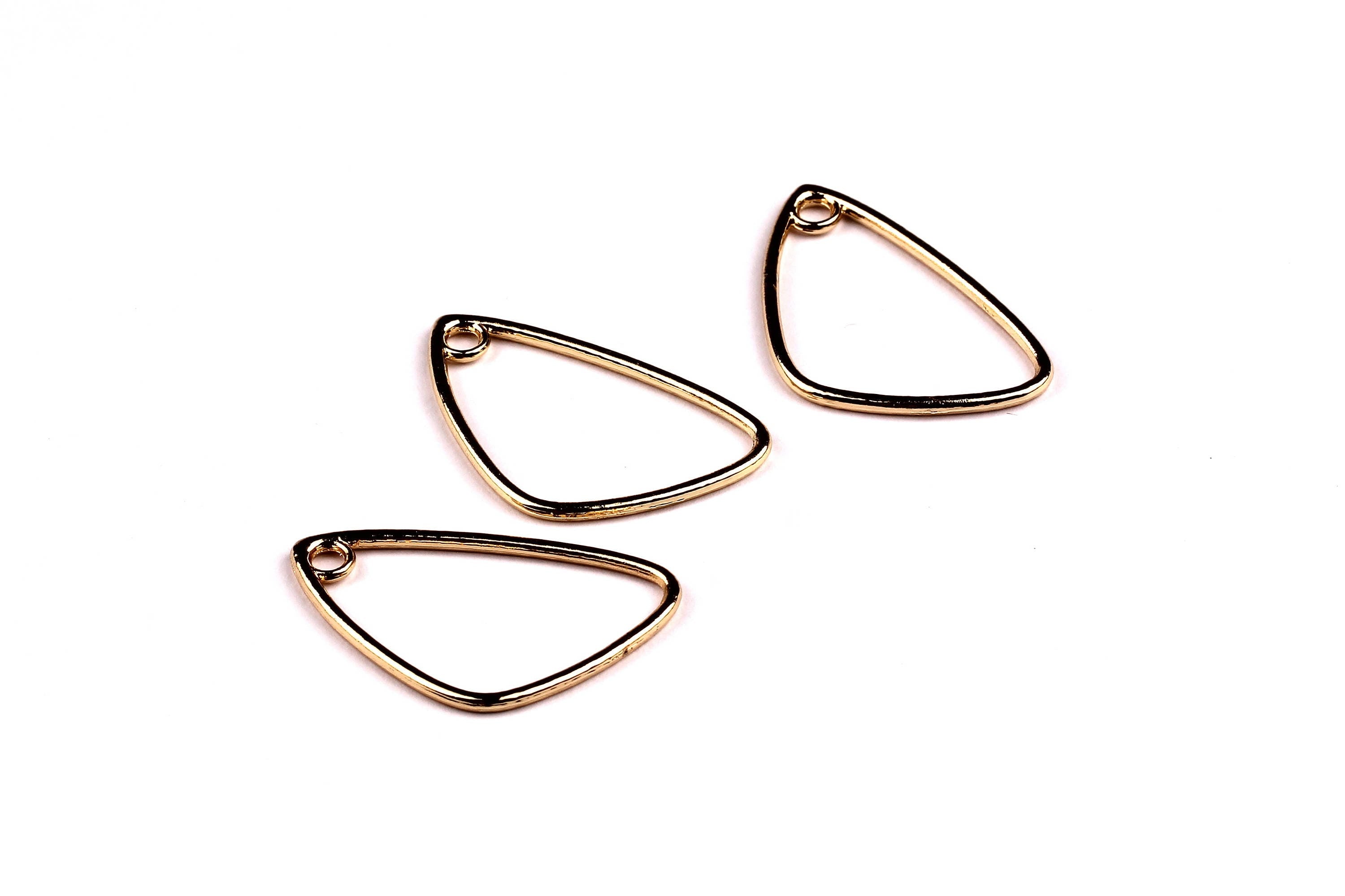 Triangle Shaped Charms- Zinc Alloy Earring Findings - Gold Tone - Alloy Pendant for Necklace - Jewelry Supplies - 35x21x1.8mm - ZZ1176 - DOMEDBAZAAR