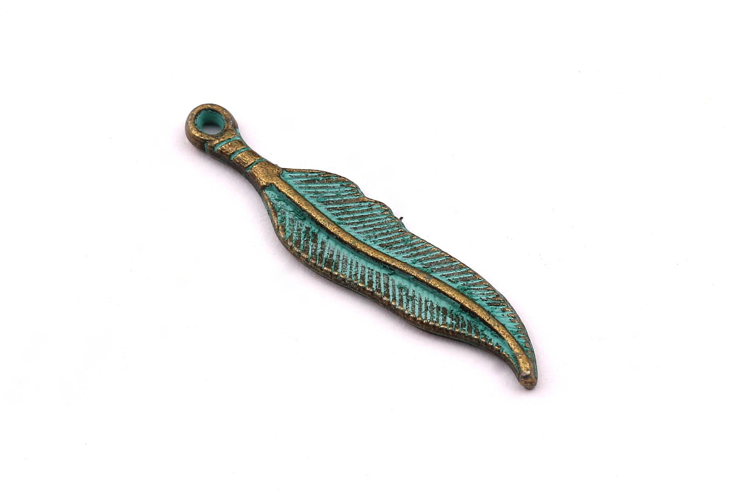 Faux Patina Pendant - Feather Shaped - Alloy Charms - Antique Bronze Tone Necklace - Zinc Alloy Beads - Jewelry Supplies - 30x7x2mm ZZ1027 - DOMEDBAZAAR