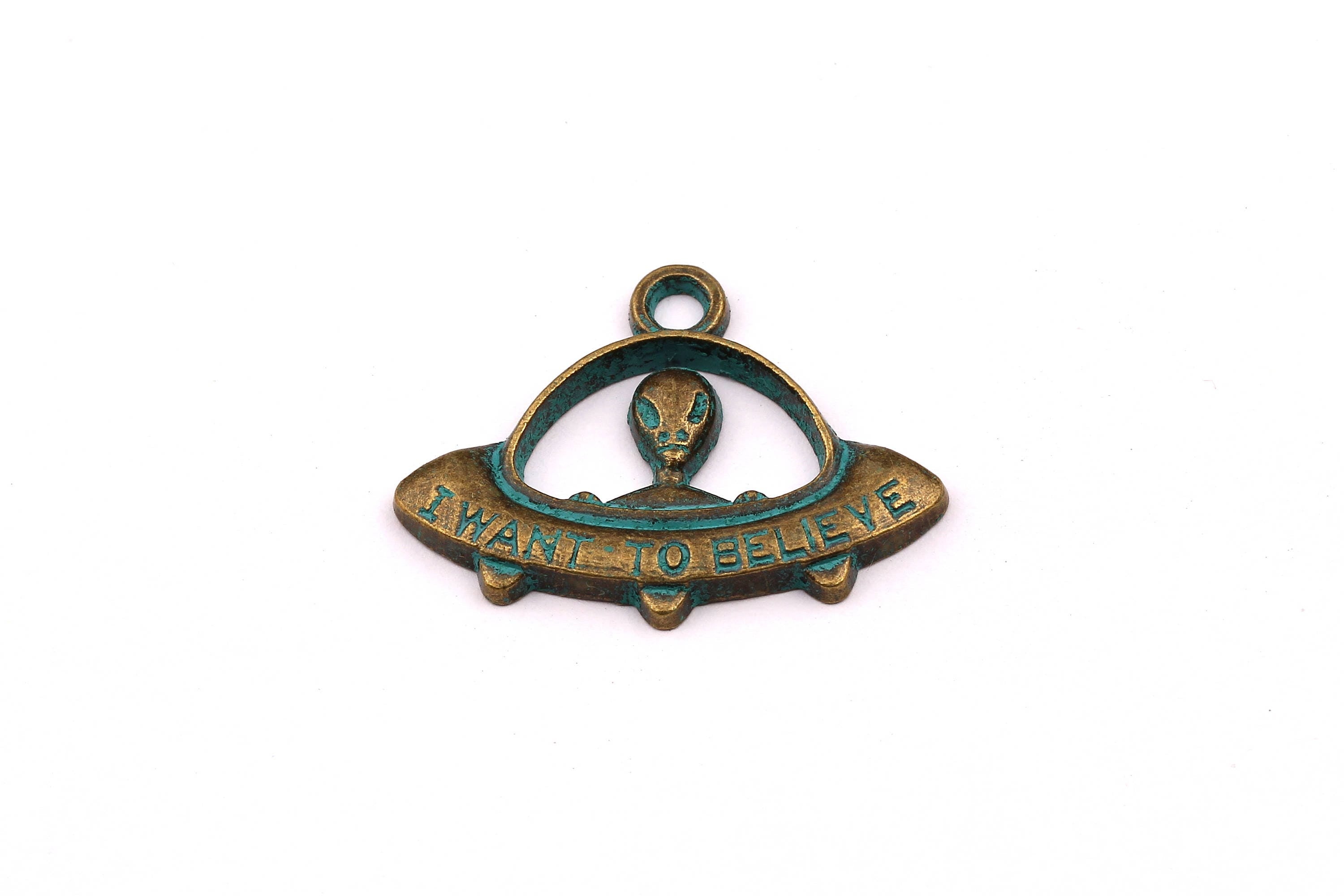 Faux Patina Pendant - Spaceship Shaped - Alloy Charms - Antique Bronze Tone Necklace - Zinc Alloy Beads - Jewelry Supplies - 20x30mm ZZ1044 - DOMEDBAZAAR