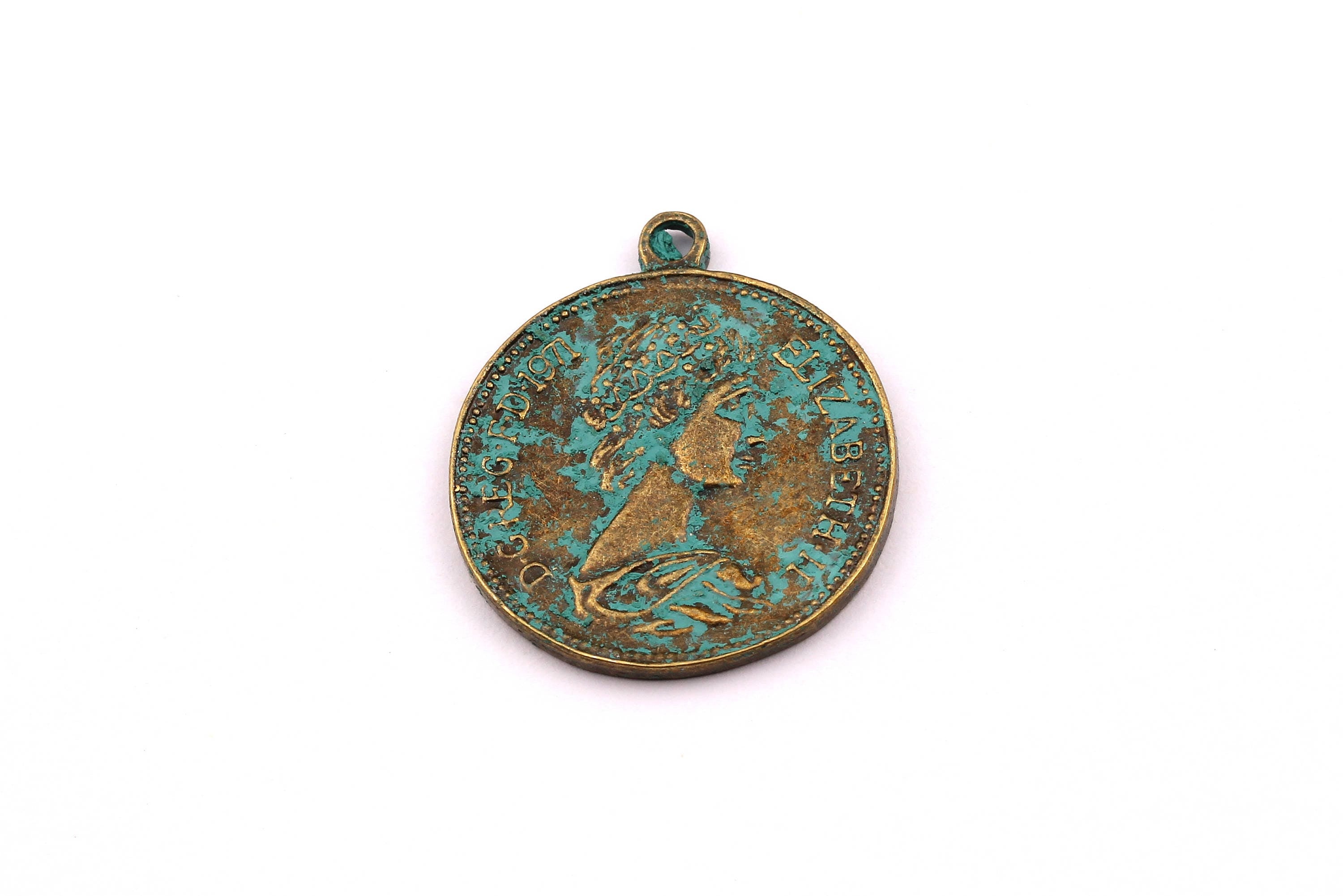 Faux Patina Pendant - Pence Shaped - Alloy Charms - Antique Bronze Tone Necklace - Zinc Alloy Beads - Jewelry Supplies - 25x2mm ZZ1066 - DOMEDBAZAAR