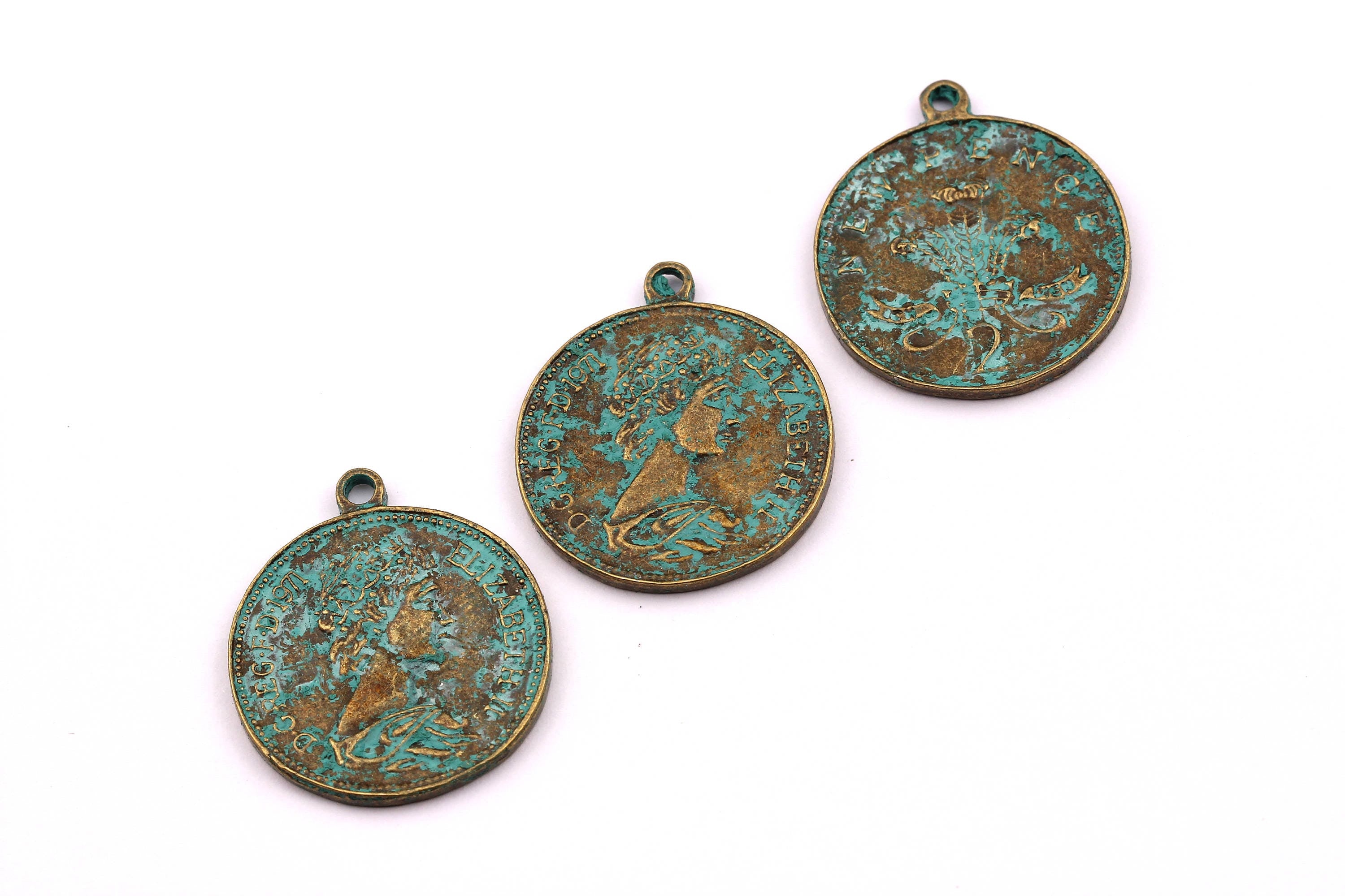 Faux Patina Pendant - Pence Shaped - Alloy Charms - Antique Bronze Tone Necklace - Zinc Alloy Beads - Jewelry Supplies - 25x2mm ZZ1066 - DOMEDBAZAAR