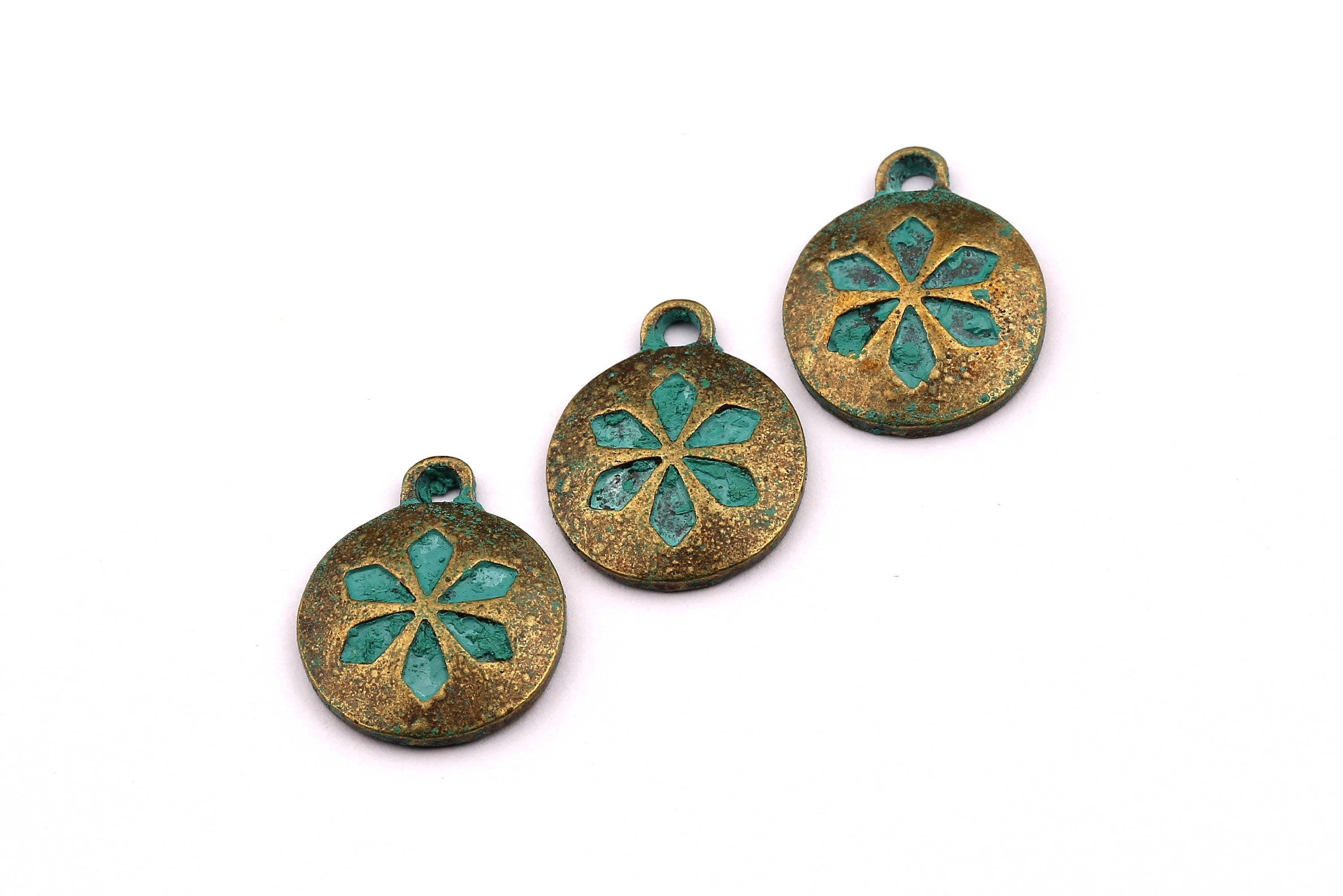 Faux Patina Pendant - Button Shaped - Alloy Charms - Antique Bronze Tone Necklace - Zinc Alloy Beads - Jewelry Supplies - 16x13x2.5mm ZZ1070 - DOMEDBAZAAR