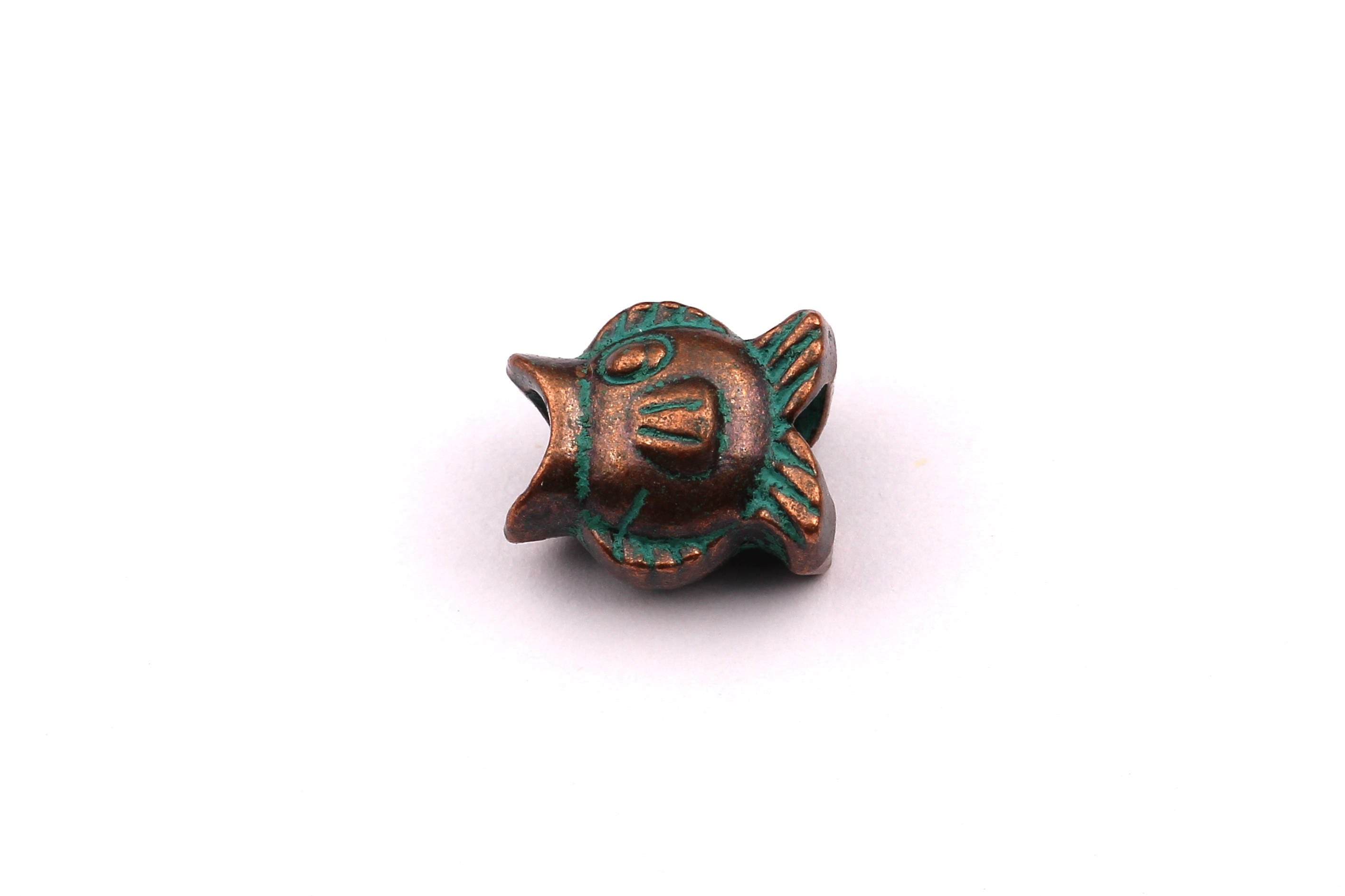 Faux Patina Beads - Fish Shaped - Alloy Charms - Antique Bronze Tone Necklace - Zinc Alloy Pendant - Jewelry Supplies - 14x9mm ZZ1110 - DOMEDBAZAAR