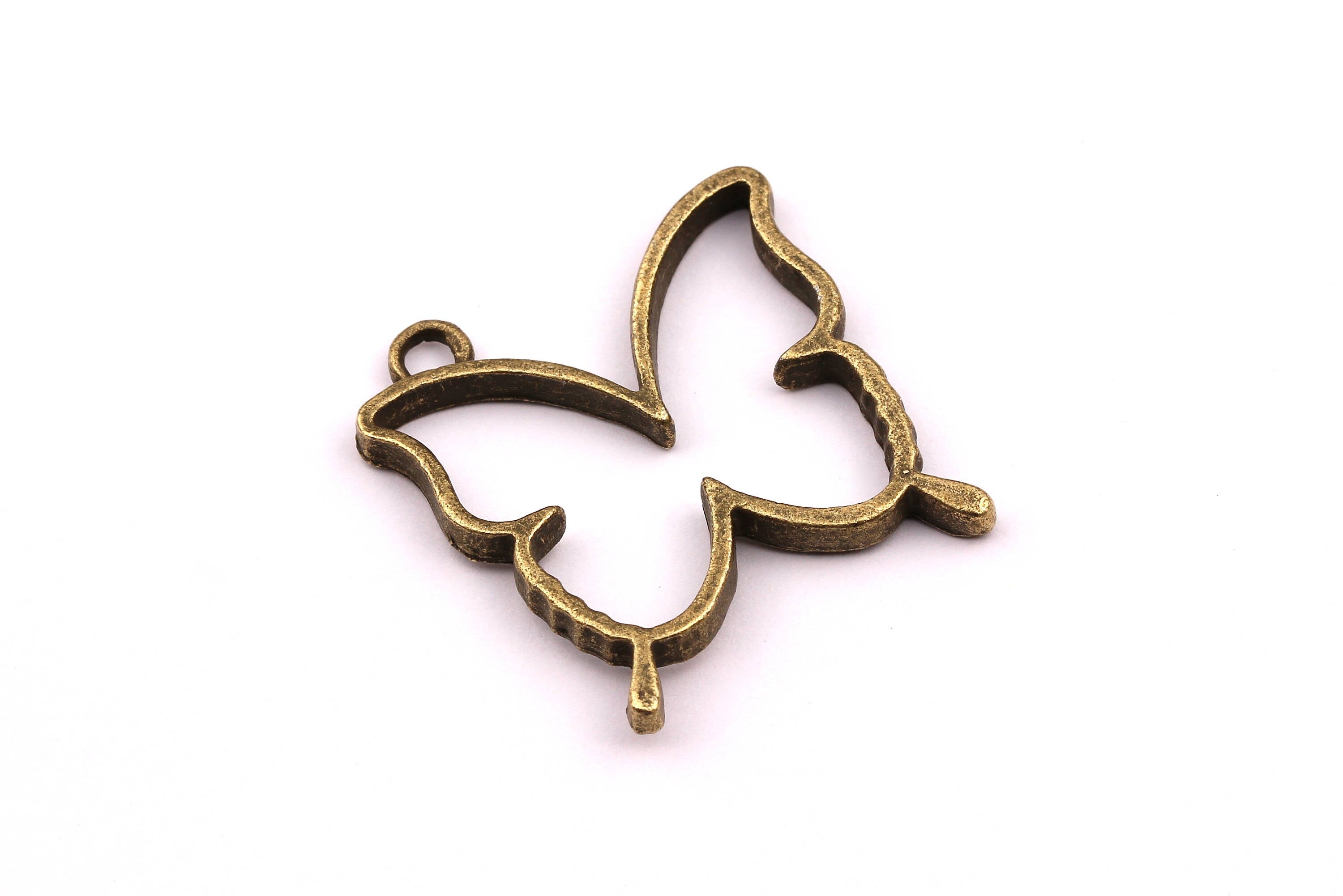 Zinc Alloy Pendant - Butterfly Shaped - Alloy Charms - Antique Bronze Tone Necklace - Zinc Alloy Beads - Jewelry Supplies - 33x28x3mm ZZ1122 - DOMEDBAZAAR