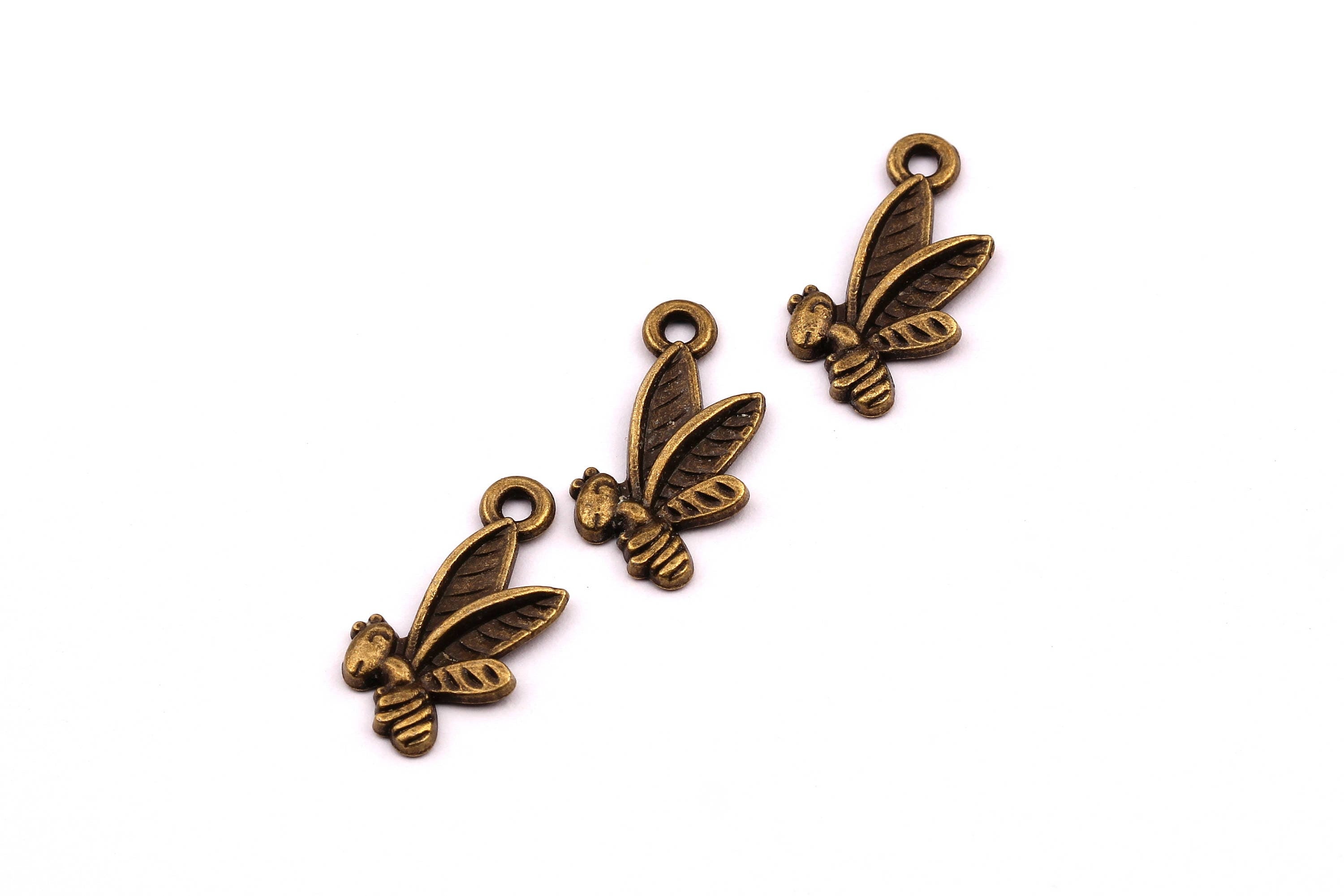 Zinc Alloy Pendant - Bee Shaped - Alloy Charms - Antique Bronze Tone Necklace - Zinc Alloy Beads - Jewelry Supplies - 28x18x3mm ZZ1126 - DOMEDBAZAAR