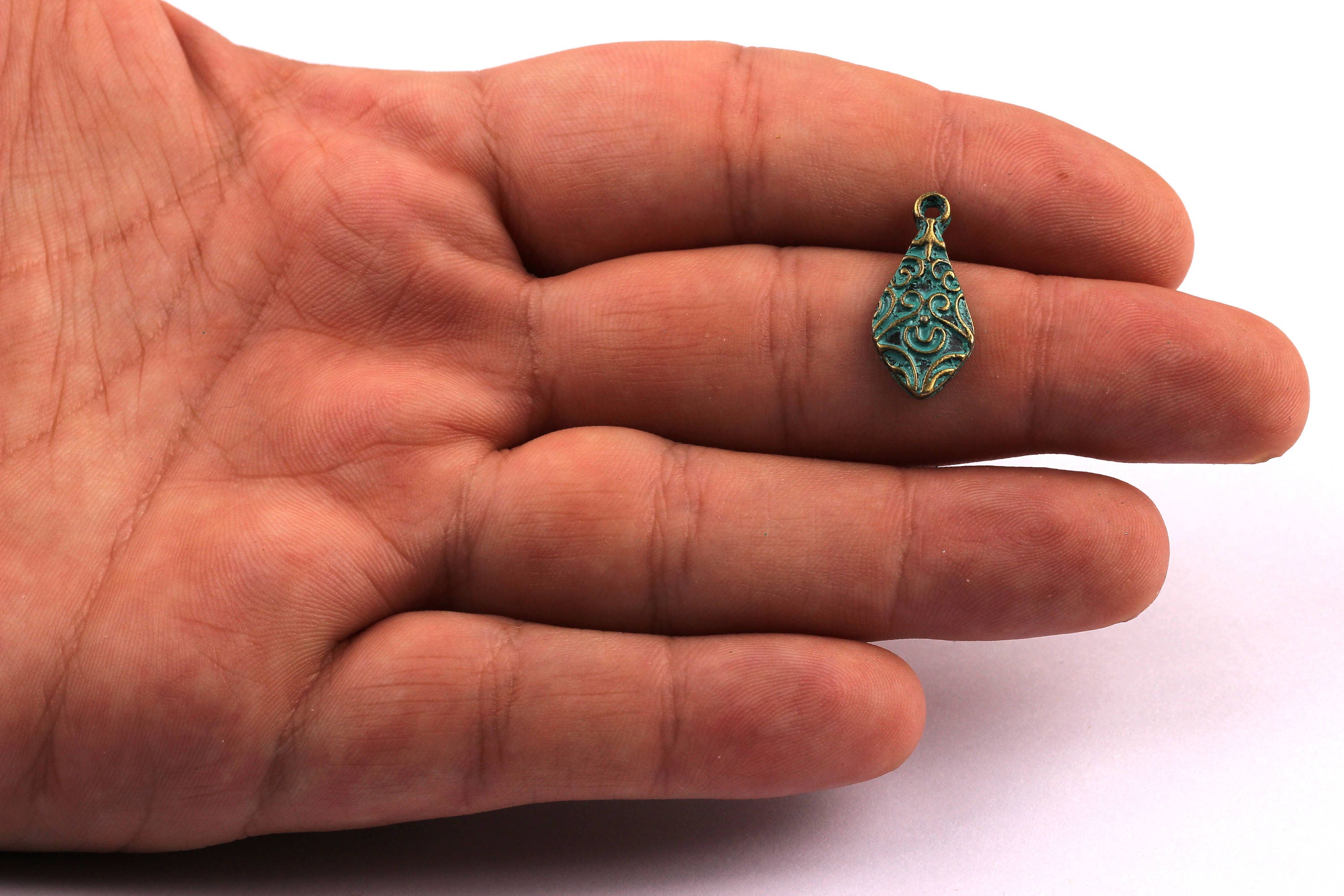 Faux Patina Pendant - Necktie Shaped - Alloy Charms - Antique Bronze Tone Necklace - Zinc Alloy Beads - Jewelry Supplies - 21x9x1.7mm ZZ1059 - DOMEDBAZAAR