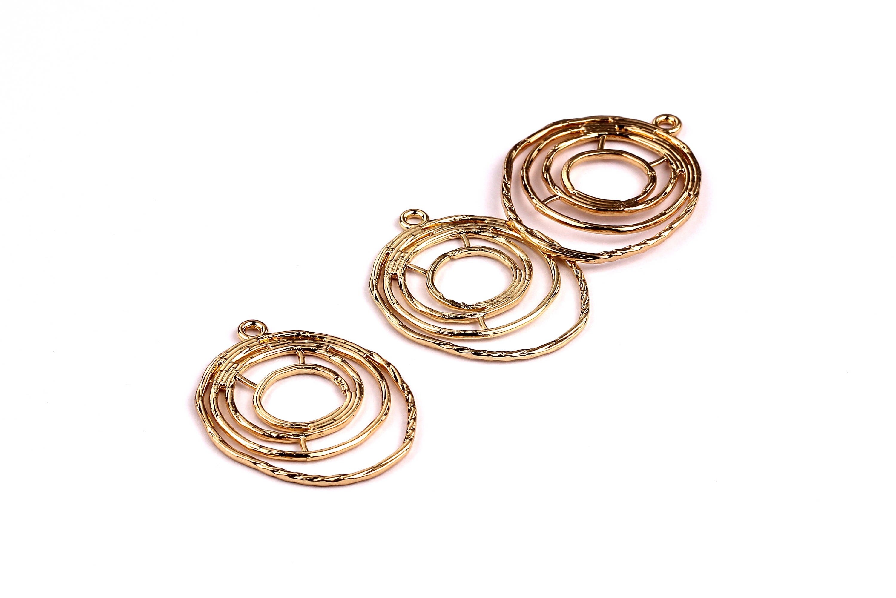 Frame Shaped Charms- Zinc Alloy Earring Findings - Gold Tone - Alloy Pendant for Necklace - Jewelry Supplies - 32x26x1.2mm - ZZ1159 - DOMEDBAZAAR