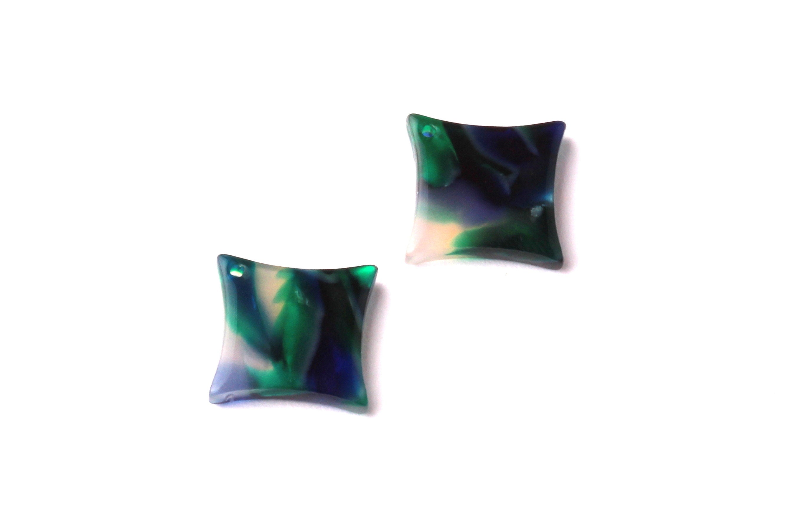 Acetate Compass Points Charms - Compass Points Earrings and Pendant - Earring Findings - Color Code: A18 - 16x2.6mm - AC1068E - DOMEDBAZAAR
