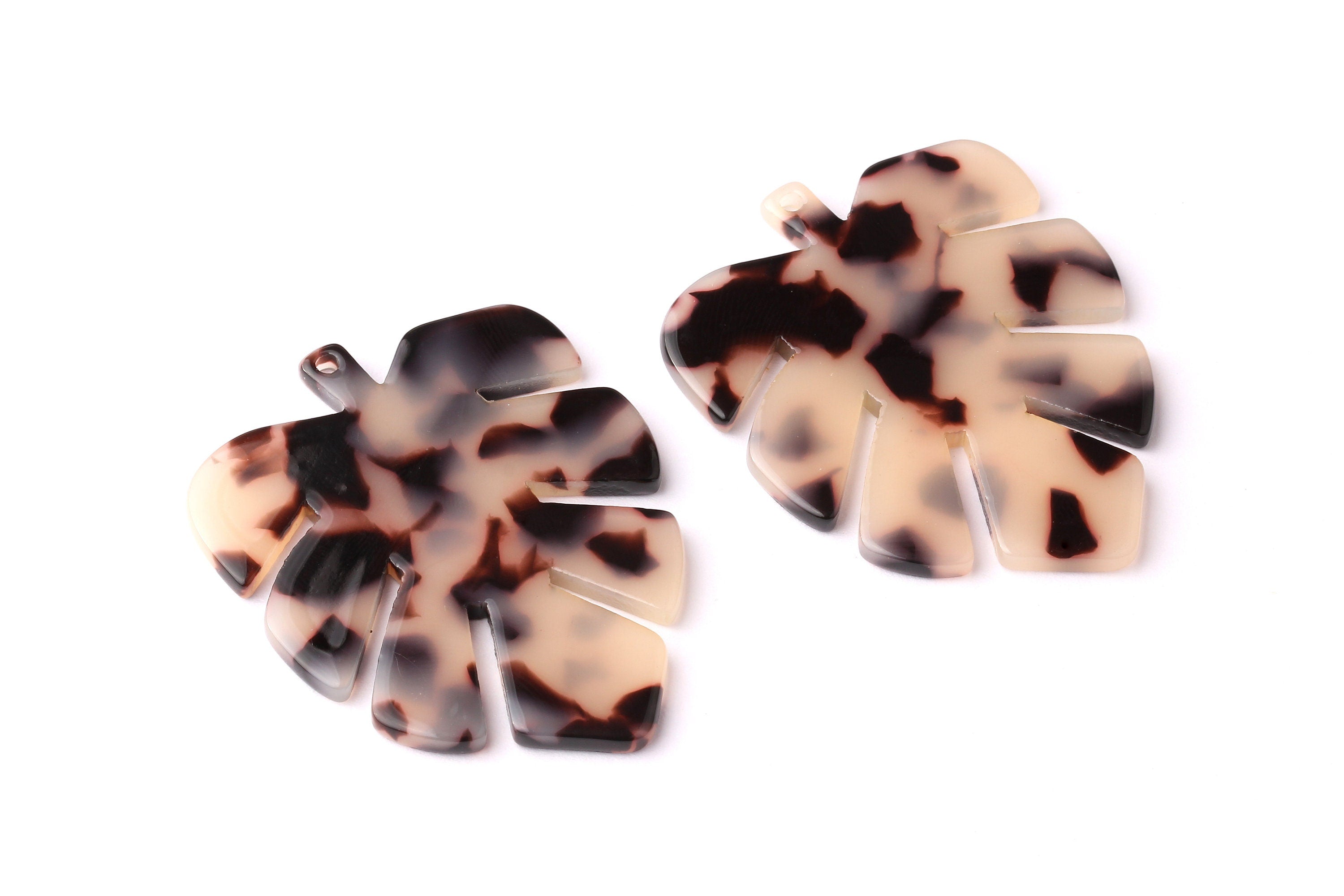 Acetate Leaf Charms - Blonde Tortoise Shell Earrings - Leaf Earrings and Pendant - Color Code: A06 - 44x35x2.5mm - AC1052C - DOMEDBAZAAR