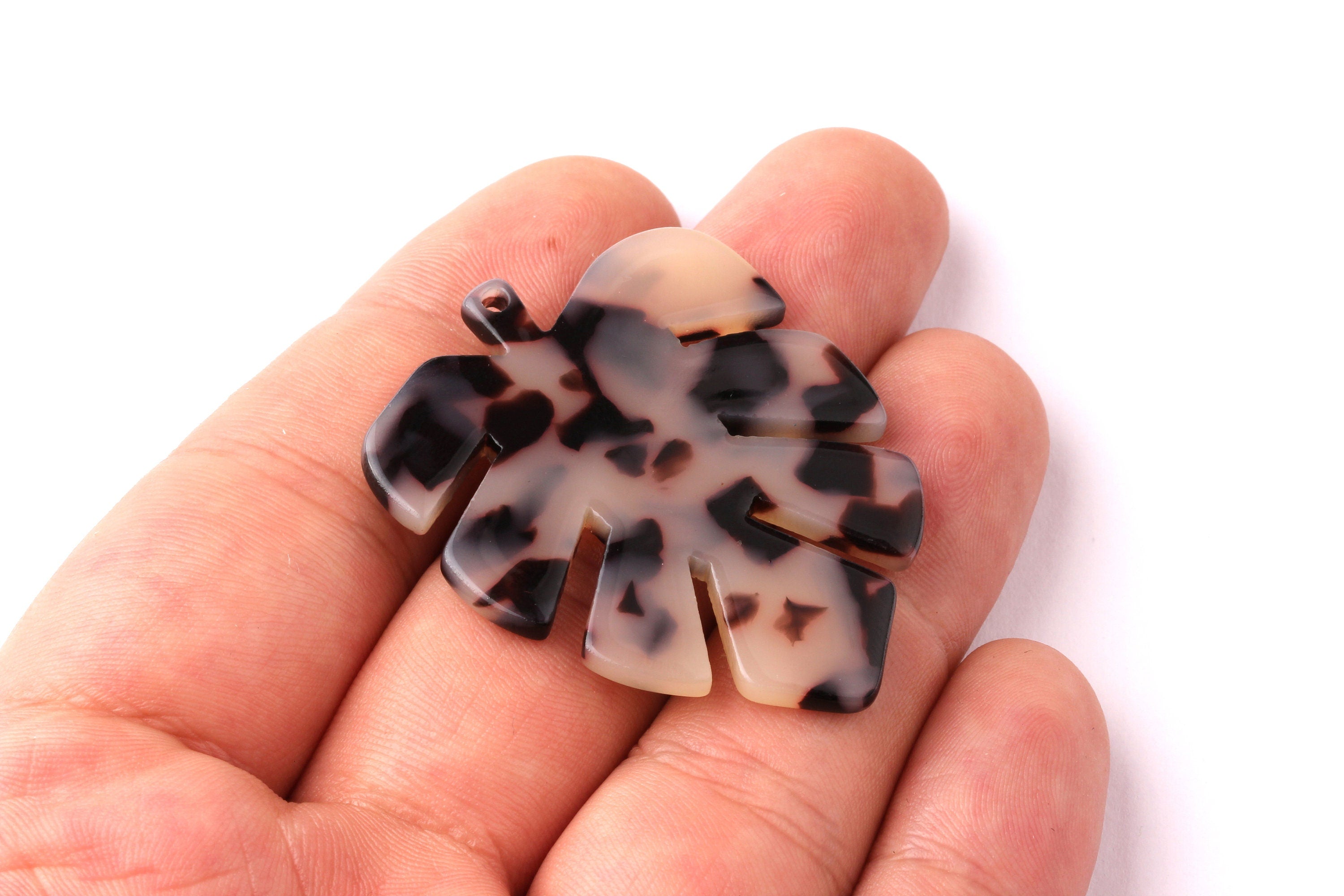 Acetate Leaf Charms - Blonde Tortoise Shell Earrings - Leaf Earrings and Pendant - Color Code: A06 - 44x35x2.5mm - AC1052C - DOMEDBAZAAR