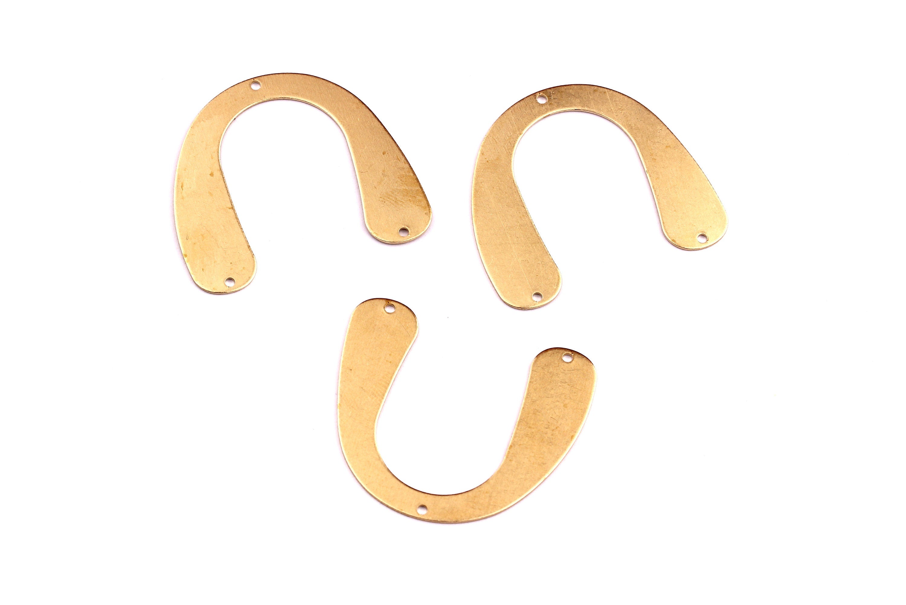 U Shaped Brass Charms - Raw Brass U Shaped Connector - Jewelry Supplies - 31x35x0.55mm - PP1303 - DOMEDBAZAAR