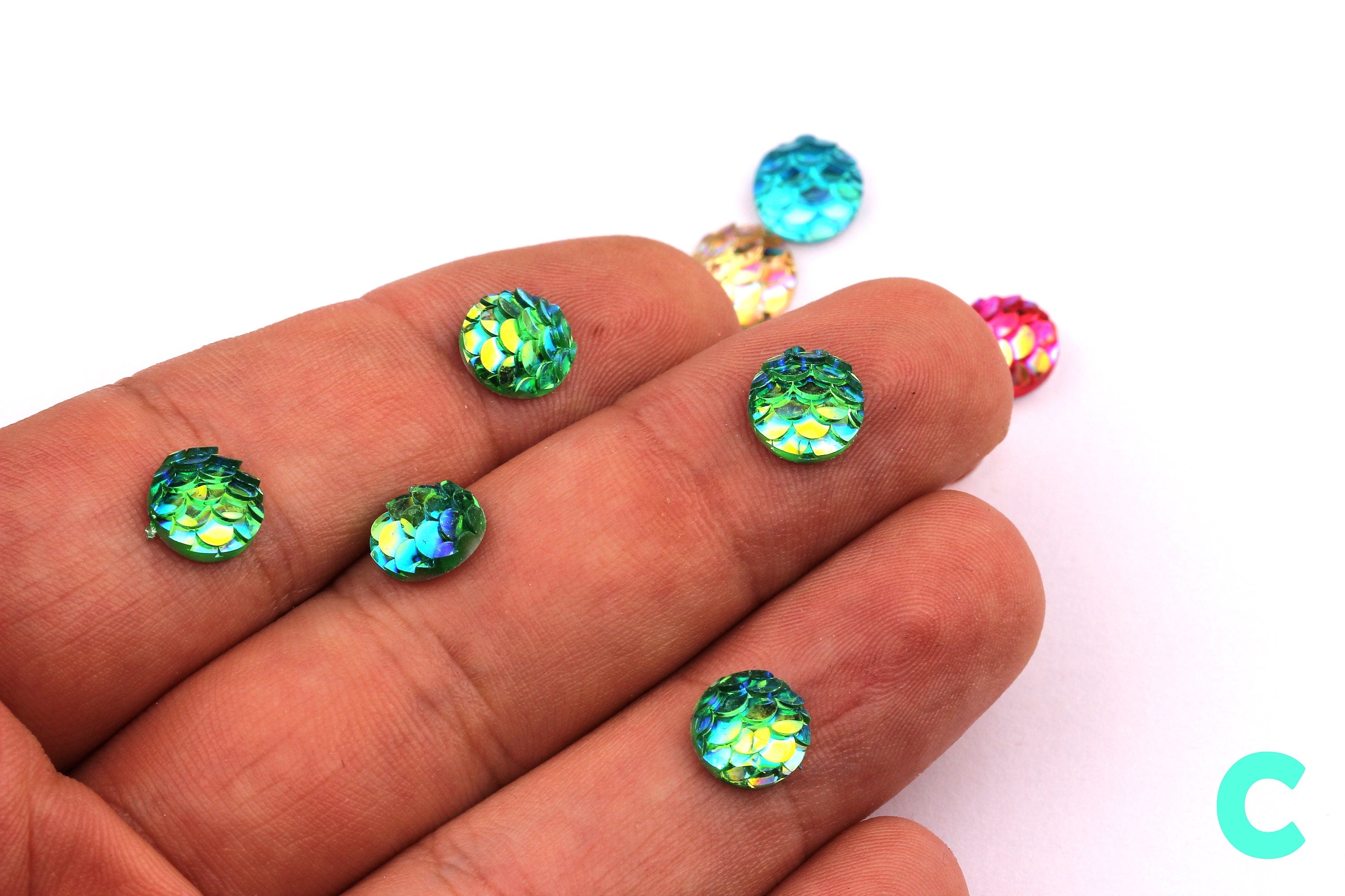 Mermaid Cabochons - Iridescent Fishscale Cabochons - Green Cabochons - Fish Scale - Jewelry Supplies - 8mm - CB1001C - DOMEDBAZAAR