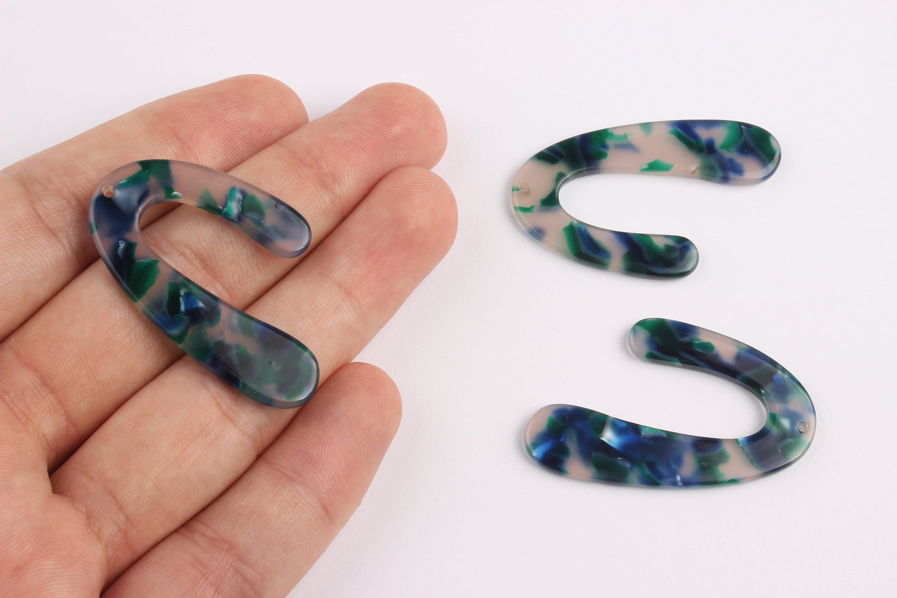 Acetate U Charms - U Earrings and Pendant - Earring Findings - Necklace Pendant - Color Code: A18 - 44.1x29.9mm - AC1083E - DOMEDBAZAAR