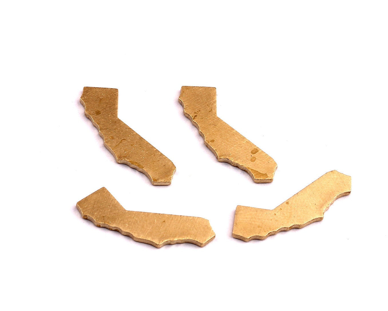 Brass California State Charms - California State Shaped Raw Brass Pendant - Jewelry Supplies - 15x6.5mm - PP1265 - DOMEDBAZAAR