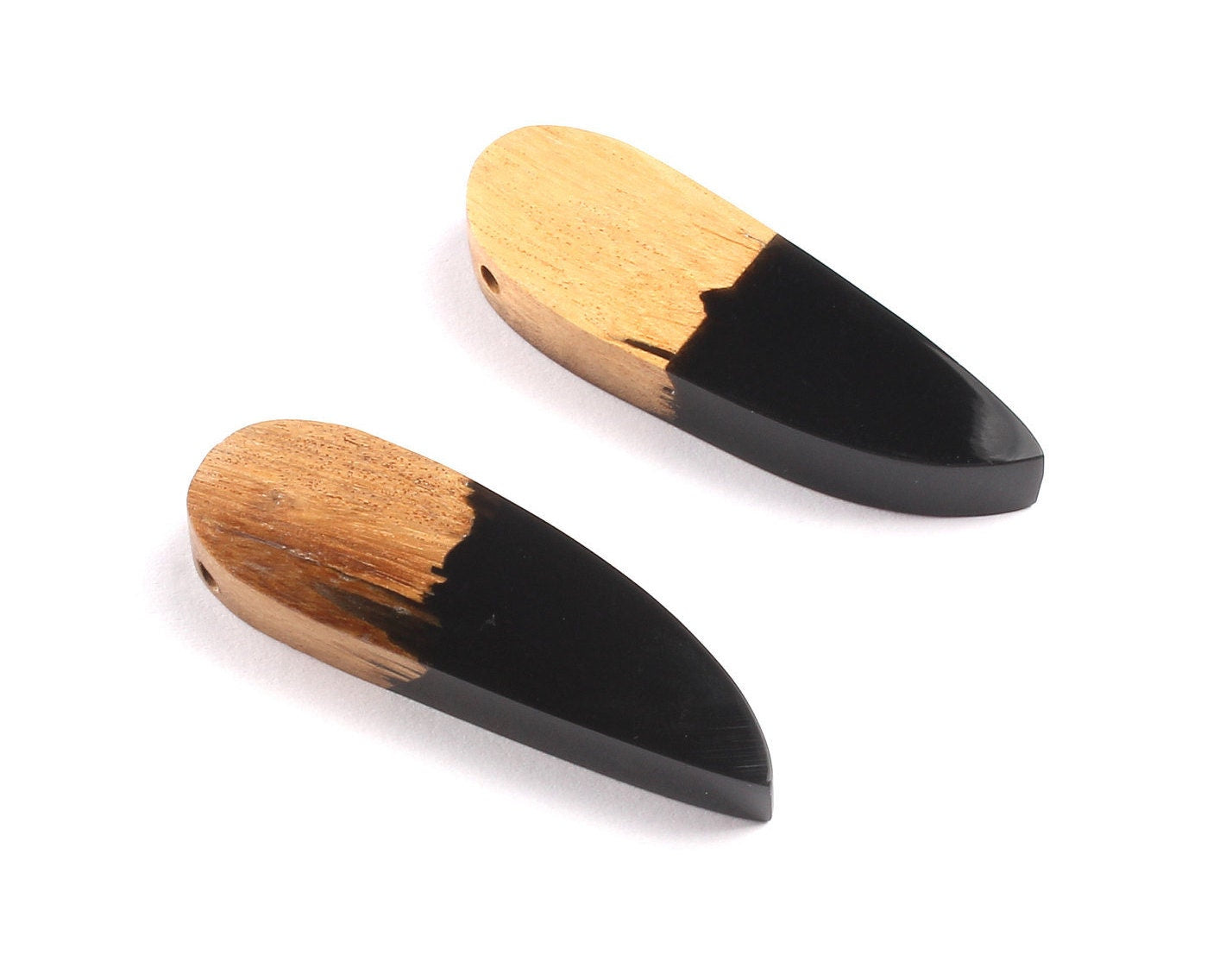 Griding Glue Oak Bark Wood Pendant - Oak Bark Griding Glue - Black Griding Glue Pendant - 51.1x15.5x7.18mm - BB1042D - DOMEDBAZAAR