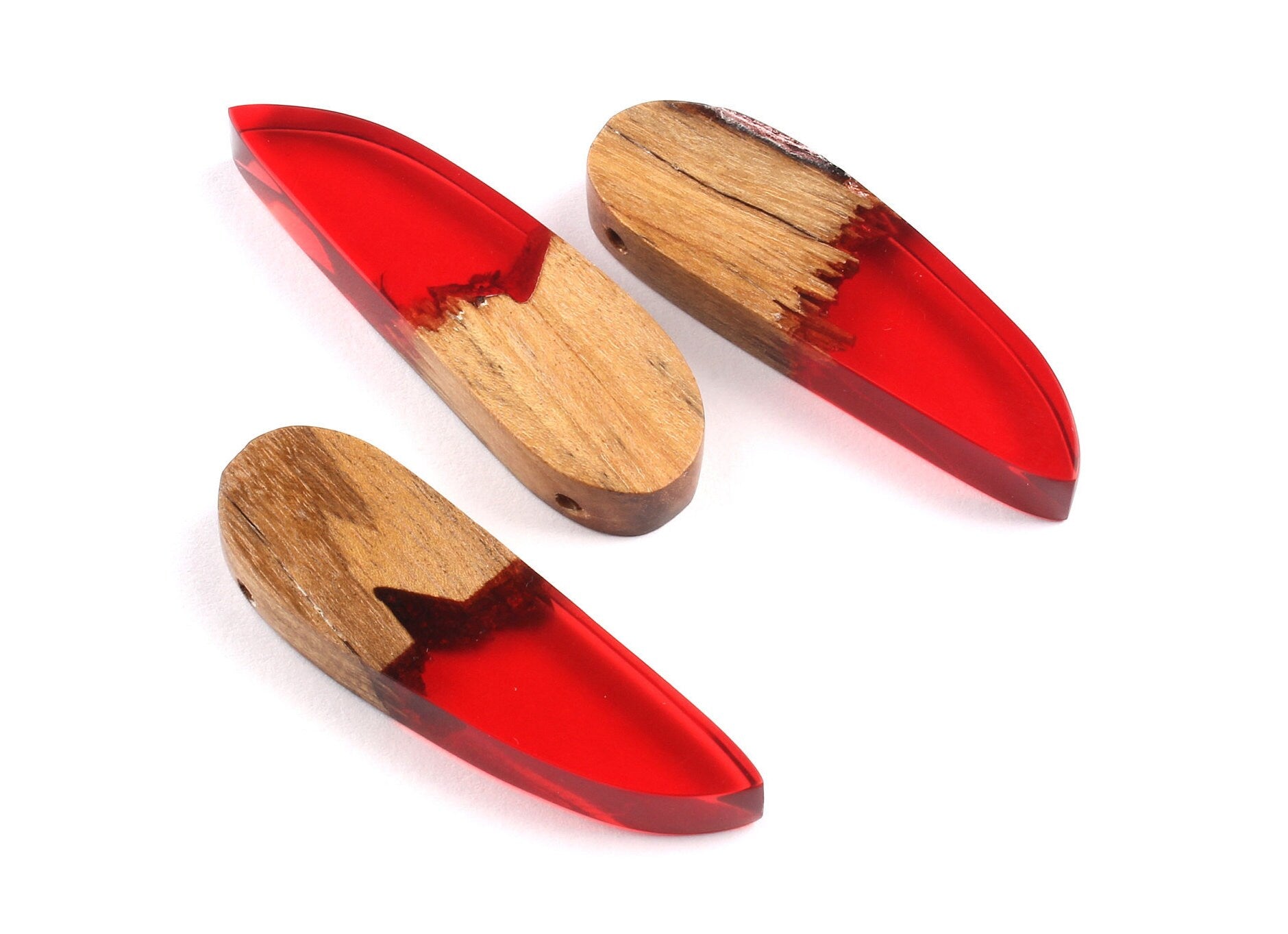 Griding Glue Oak Bark Wood Pendant - Oak Bark Griding Glue - Red Griding Glue Pendant - 51.1x15.5x7.18mm - BB1042C - DOMEDBAZAAR