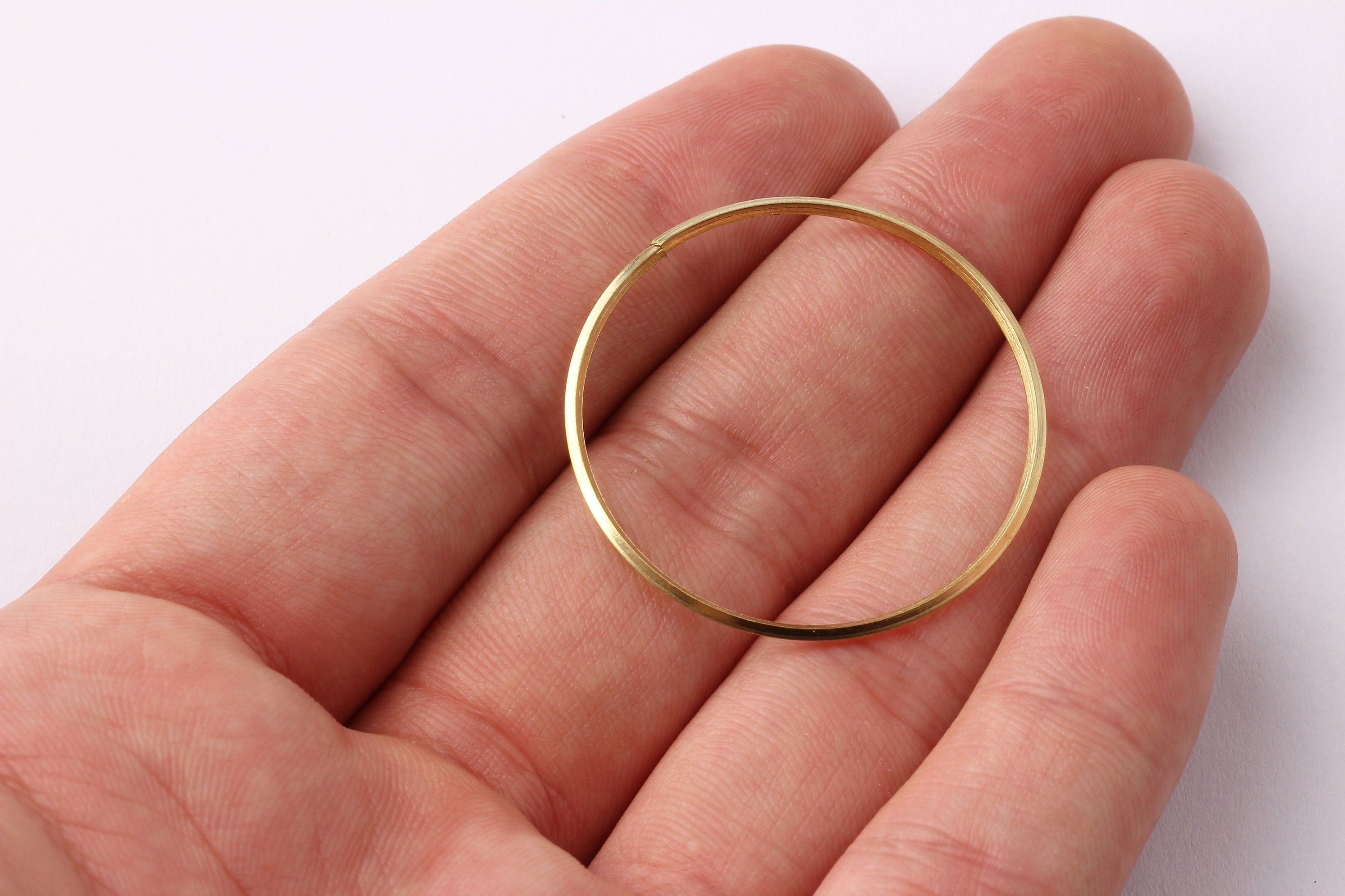 35mm Brass Open Circle Connectors - Raw Brass Open Circle Connectors - Jewelry Supplies - Making Jewelery - 35x35x1mm - PP1293 - DOMEDBAZAAR