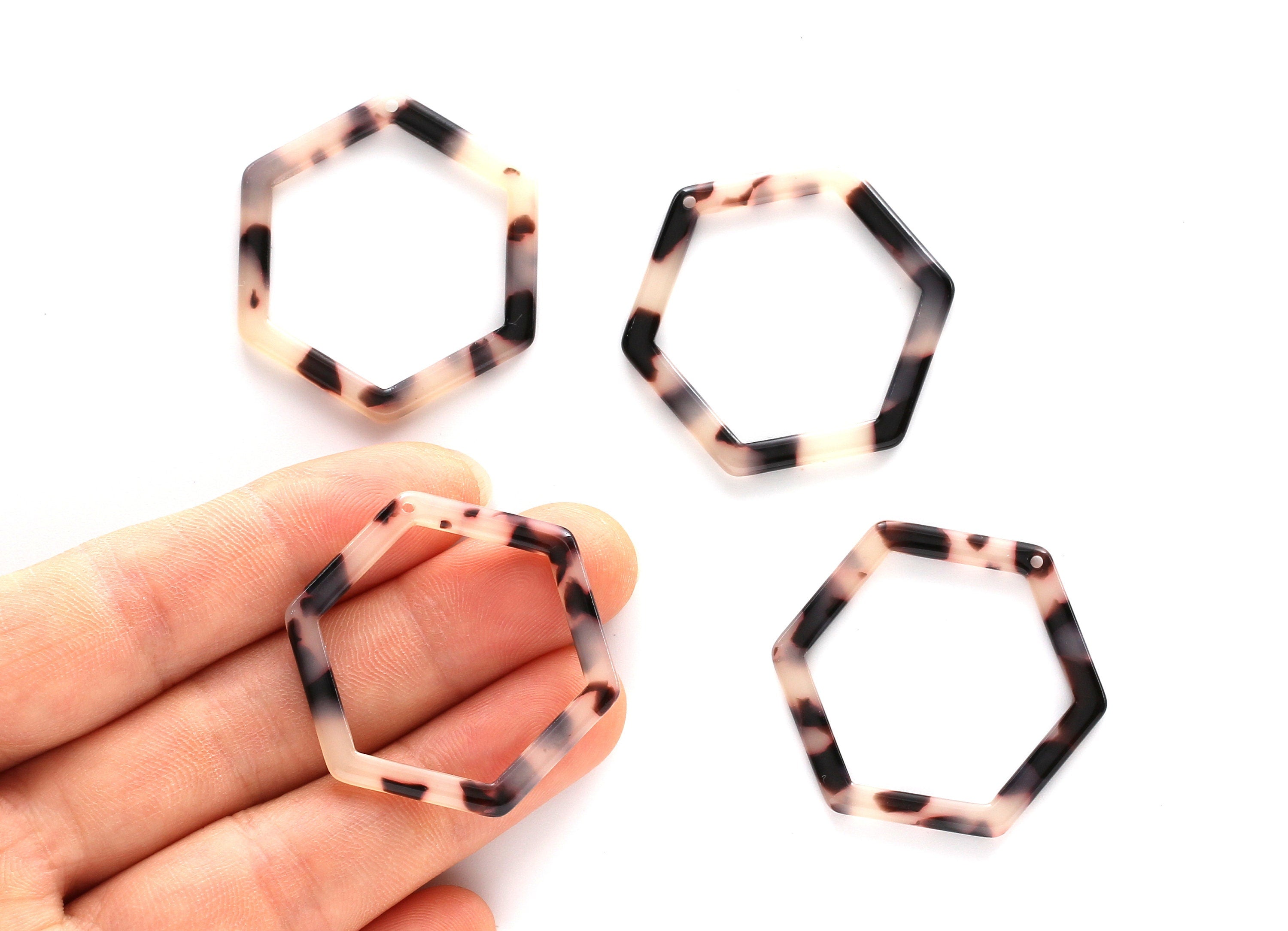Acetate Acrylic Earring Charm - Blonde Tortoise Shell Earrings - Hexagon Shaped Pendant - Color Code: A06 - 36x32x2.68mm - AC1124B - DOMEDBAZAAR