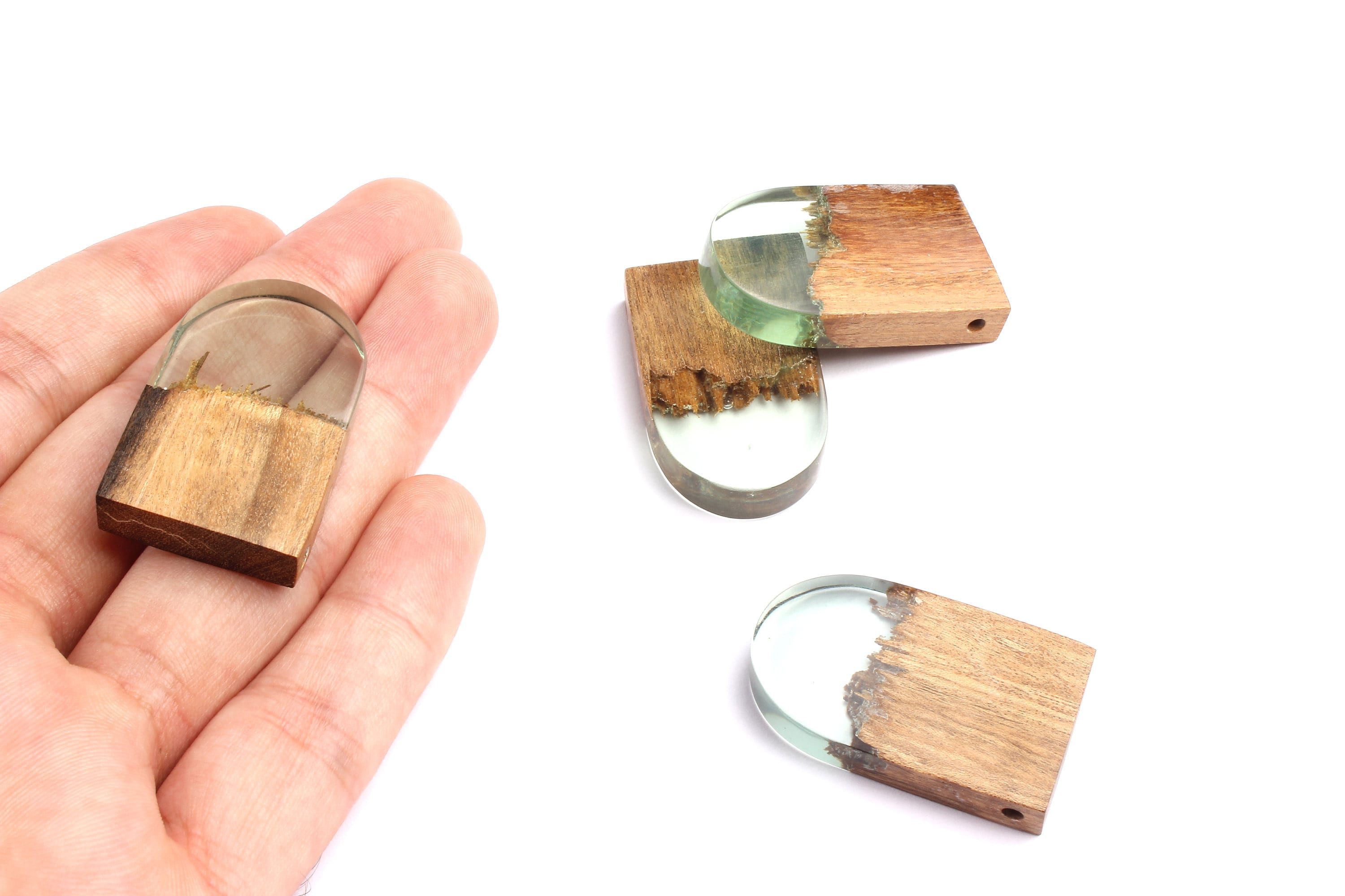 Griding Glue Oak Bark Wood Pendant - Oak Bark Griding Glue - Griding Glue Pendant - 45.9x23.1x6.81mm - BB1047C - DOMEDBAZAAR