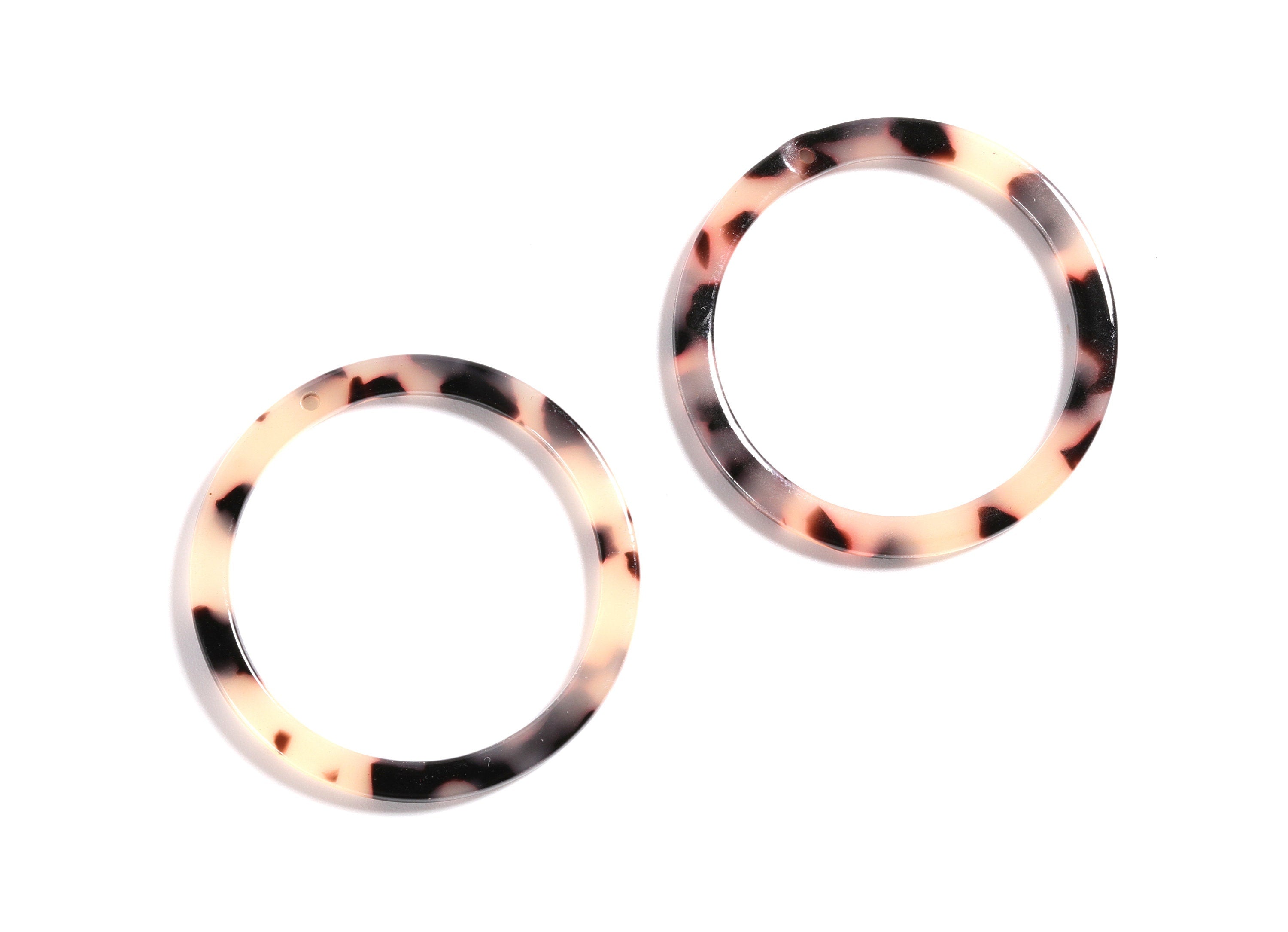 Acetate Hoop Earrings Charms - Blonde Tortoise Hoop Shell Earrings - Circle Shaped Pendant - Color Code: A07 - 36.5x36.5x2.6mm - AC1120B - DOMEDBAZAAR
