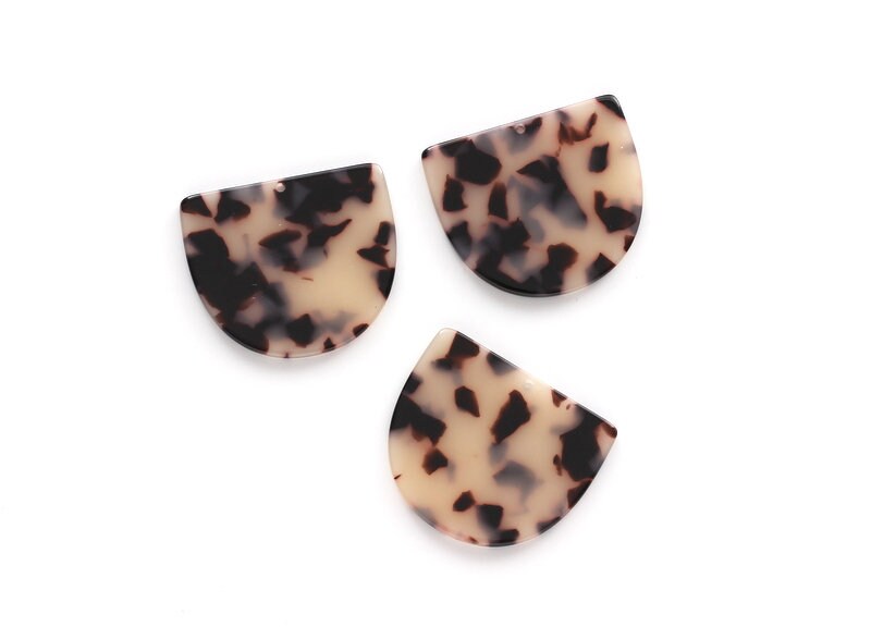 Acetate Acrylic Earring Charms - D Shaped Pendant- Acetate Tortoise Shell Charm - Color Code: A07 - 29.5x34.3x2.48mm - AC1094B - DOMEDBAZAAR