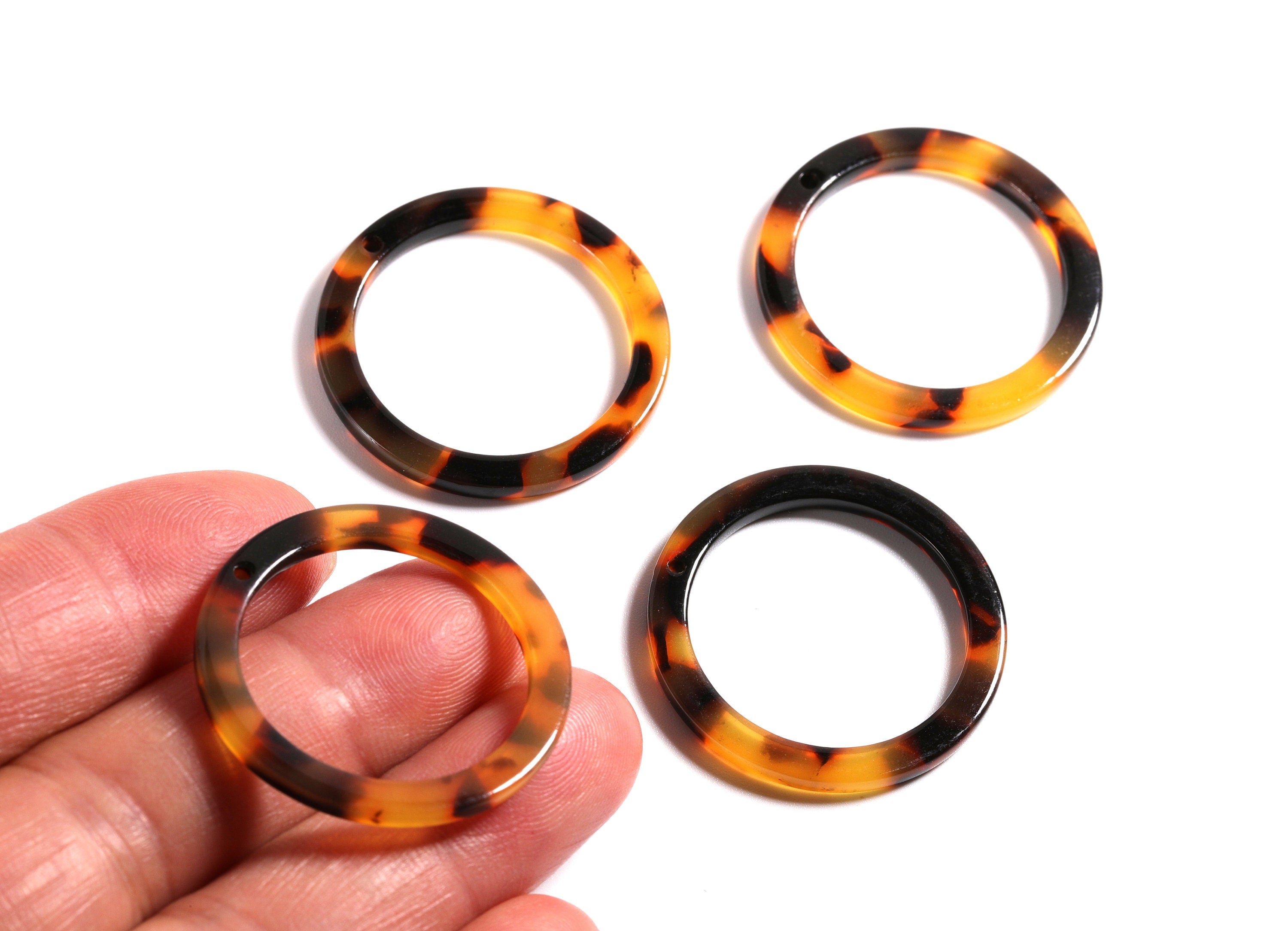 Acetate Hoop Earrings Charms - Tortoise Hoop Shell Earrings - Circle Shaped Pendant - Color Code: A01 - 29.8x29.8x2.52mm - AC1119A - DOMEDBAZAAR