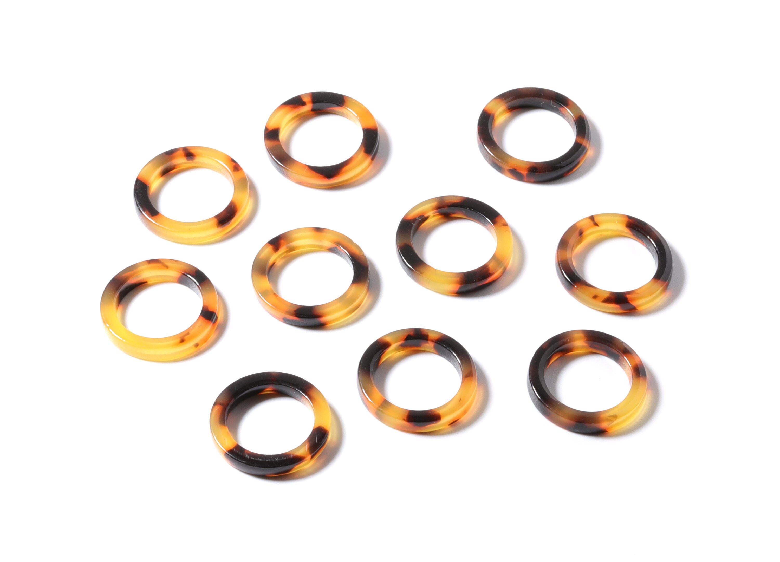 Acetate Acrylic Tortoise Shell Charms - Circle Shaped Pendant - Flat Cable Chain - Color Code: A01 - 16.7x16.7x2.58mm - AC1157A - DOMEDBAZAAR