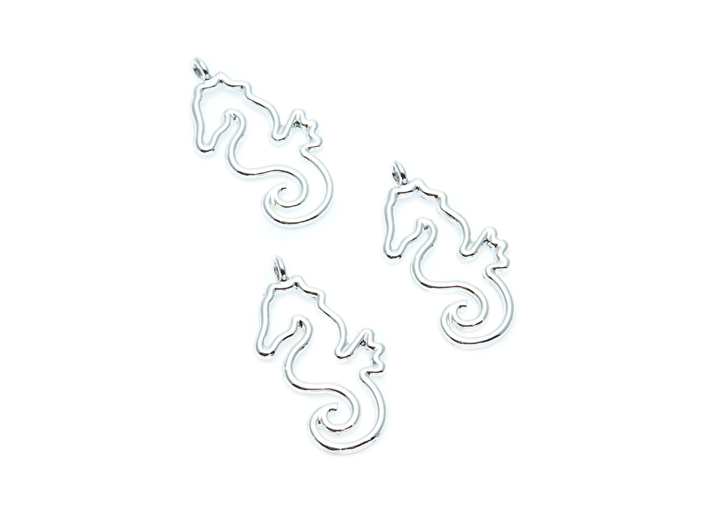 SeaHorse Shaped Charms- Zinc Alloy Earring Finding - Nickel / Silver Tone - Alloy Pendant for Necklace - 30.7x15.06x1.78mm - ZZ1277N - DOMEDBAZAAR