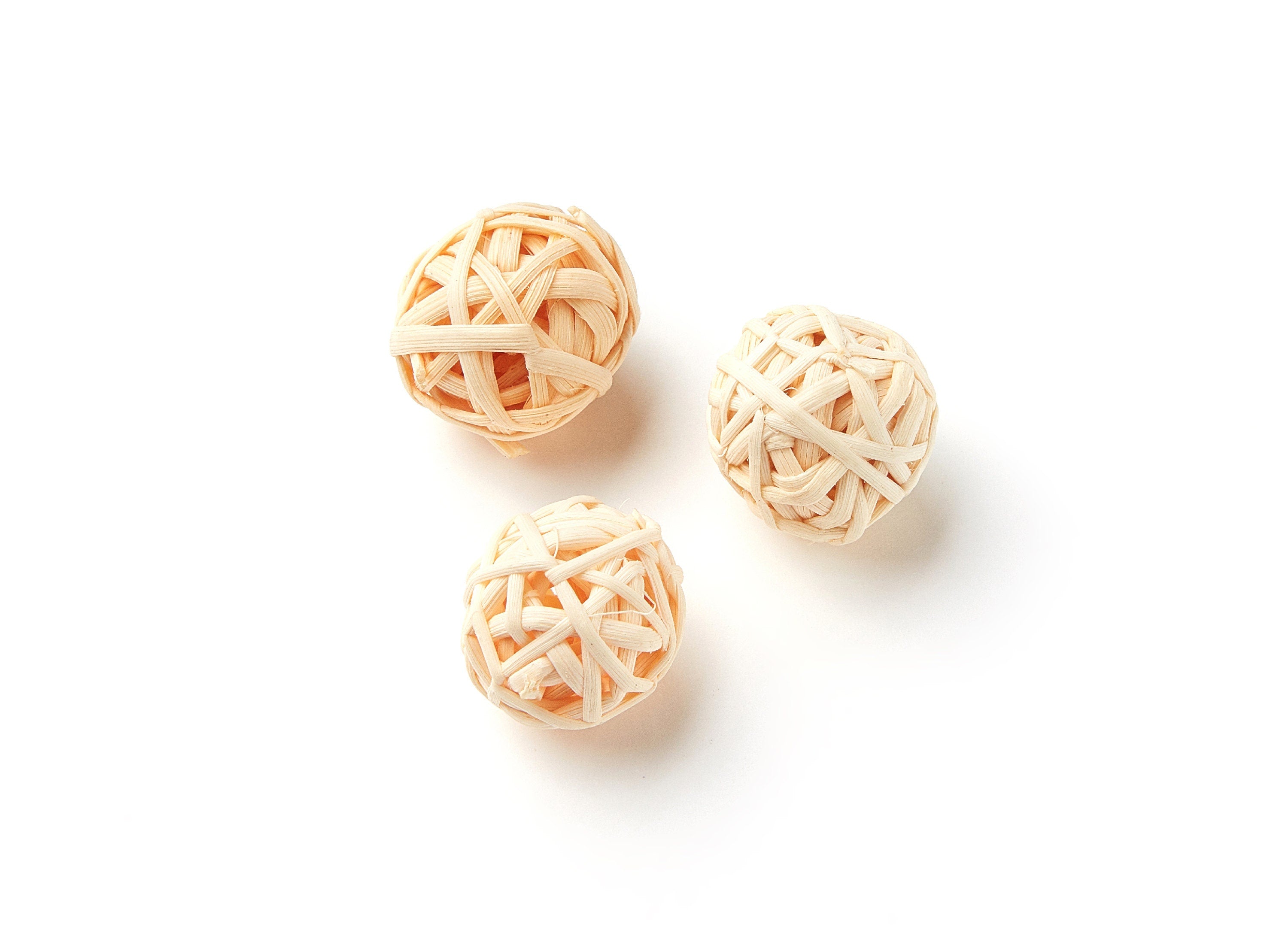 Handwoven Paper Rope Earrings - Ball Shaped Paper Rope Pendant - Wooden Straw Earring - Jewelery Handmade - 22.8x22.8mm - RT1088 - DOMEDBAZAAR