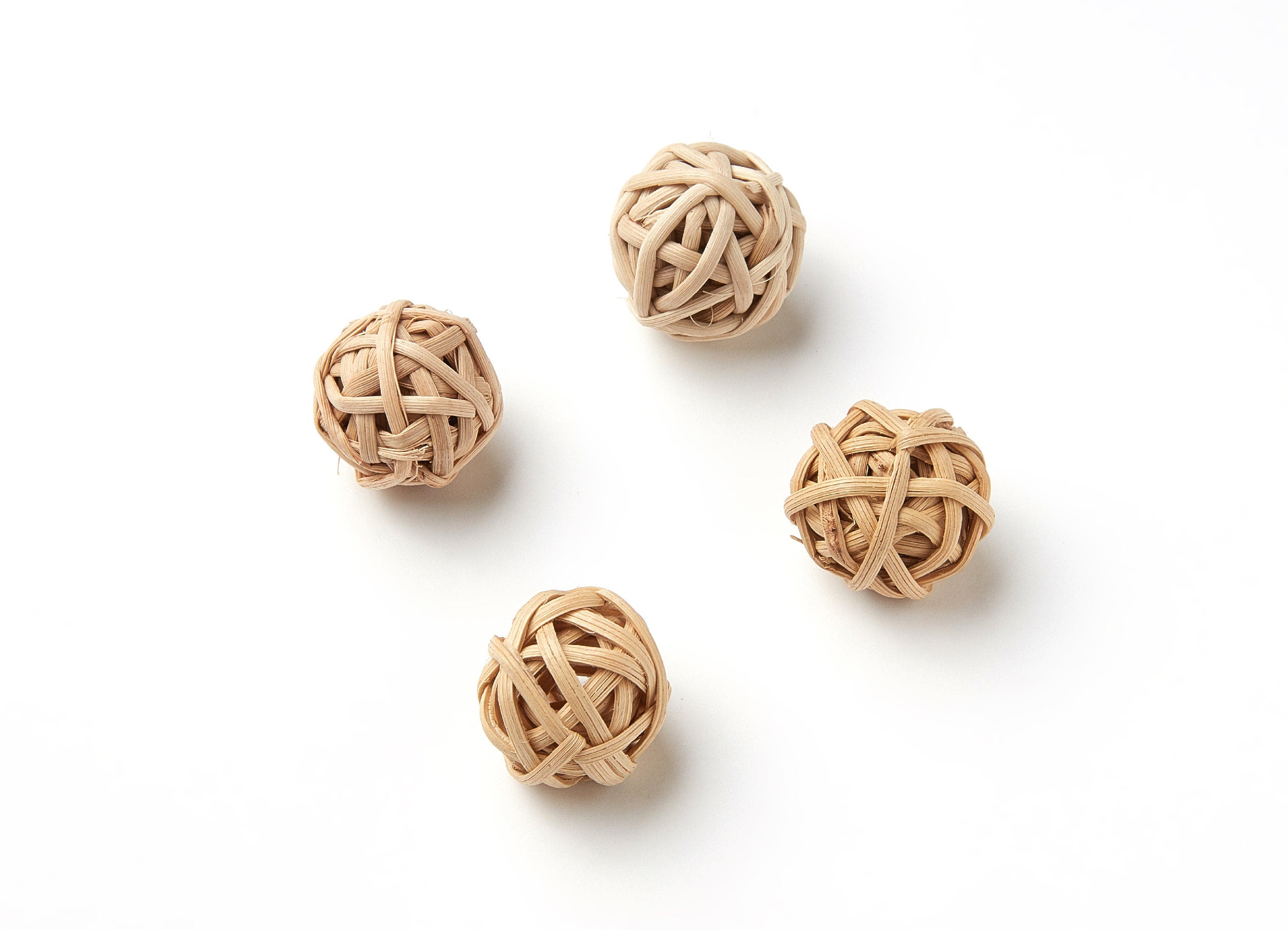 Handwoven Paper Rope Earrings - Ball Shaped Paper Rope Pendant - Wooden Straw Earring - Jewelery Handmade - 22.7x22.7mm - RT1069 - DOMEDBAZAAR
