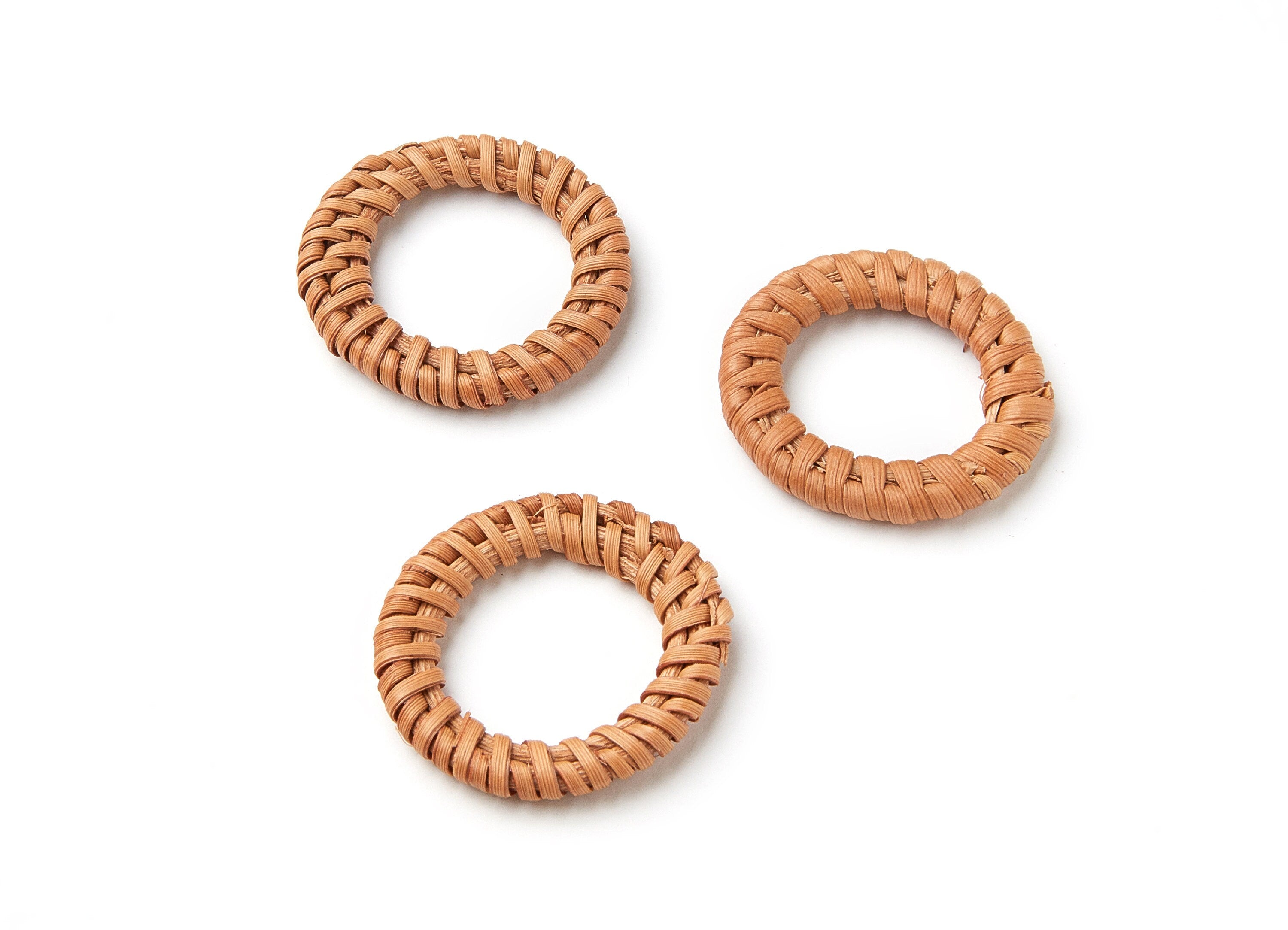 Handwoven Rattan Earrings - Round Shaped Rattan Pendant - Wooden Straw Earring - Jewelery Handmade - 34.89x34.89x4.74mm - RT1025 - DOMEDBAZAAR