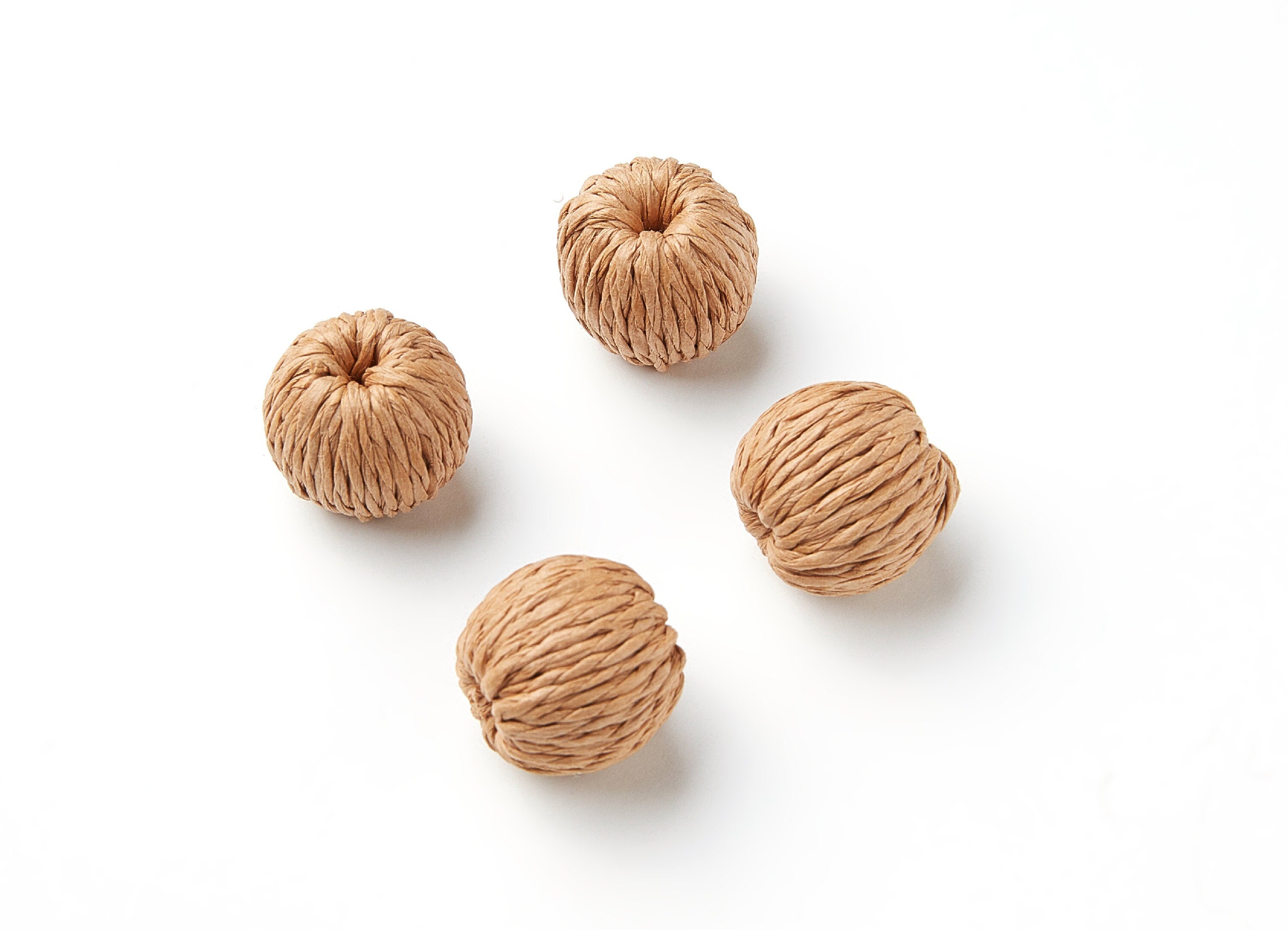 Handwoven Paper Rope Earrings - Ball Shaped Paper Rope Pendant - Wooden Straw Earring - Jewelery Handmade - 19,4x18,2mm - RT1076 - DOMEDBAZAAR