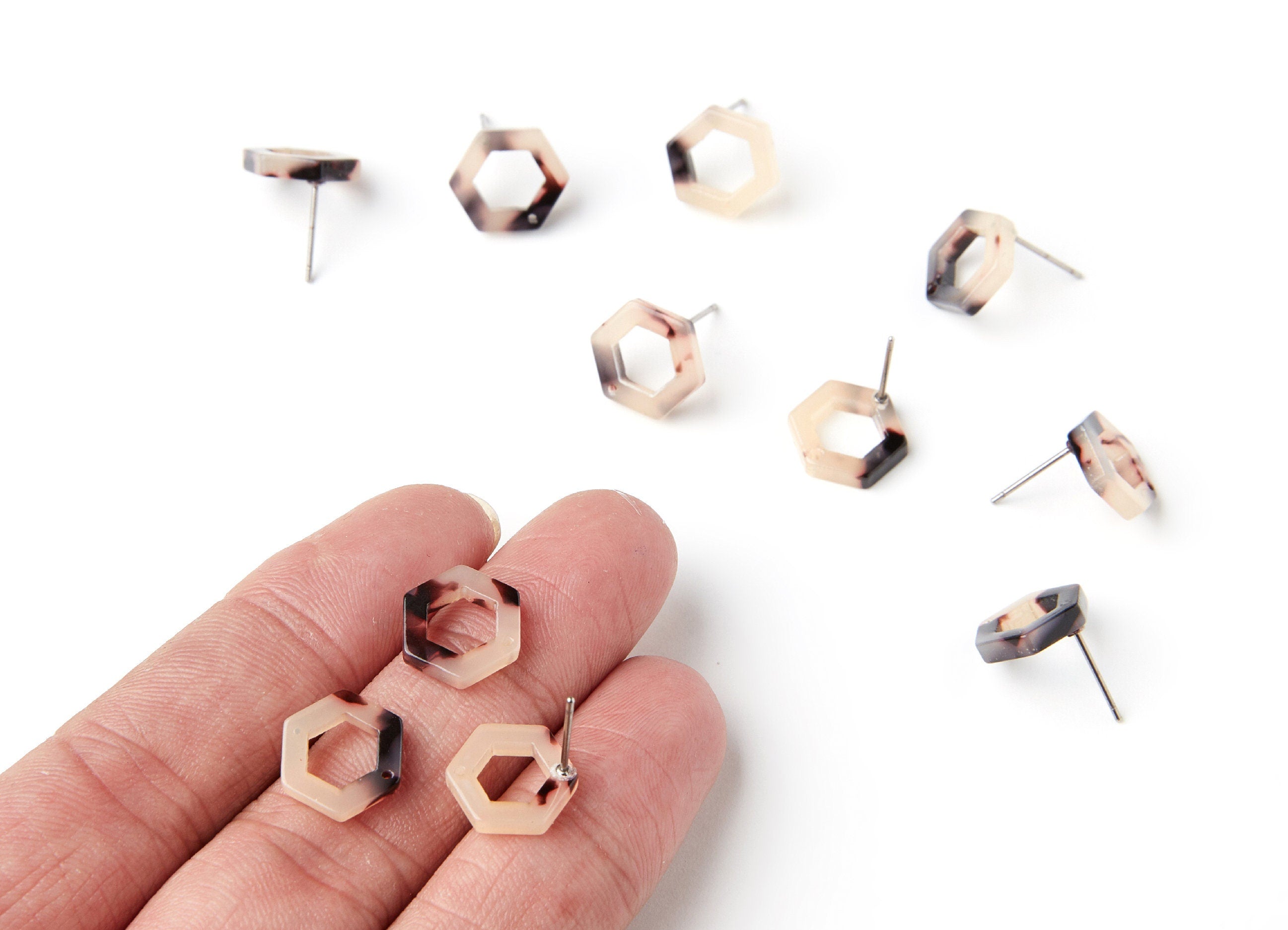 Acetate Acrylic Earring Stud - Post Charms - Blonde Tortoise Shell Earring - Color Code: A07  - 13.18x11.38x2.57mm- AC1226H - DOMEDBAZAAR
