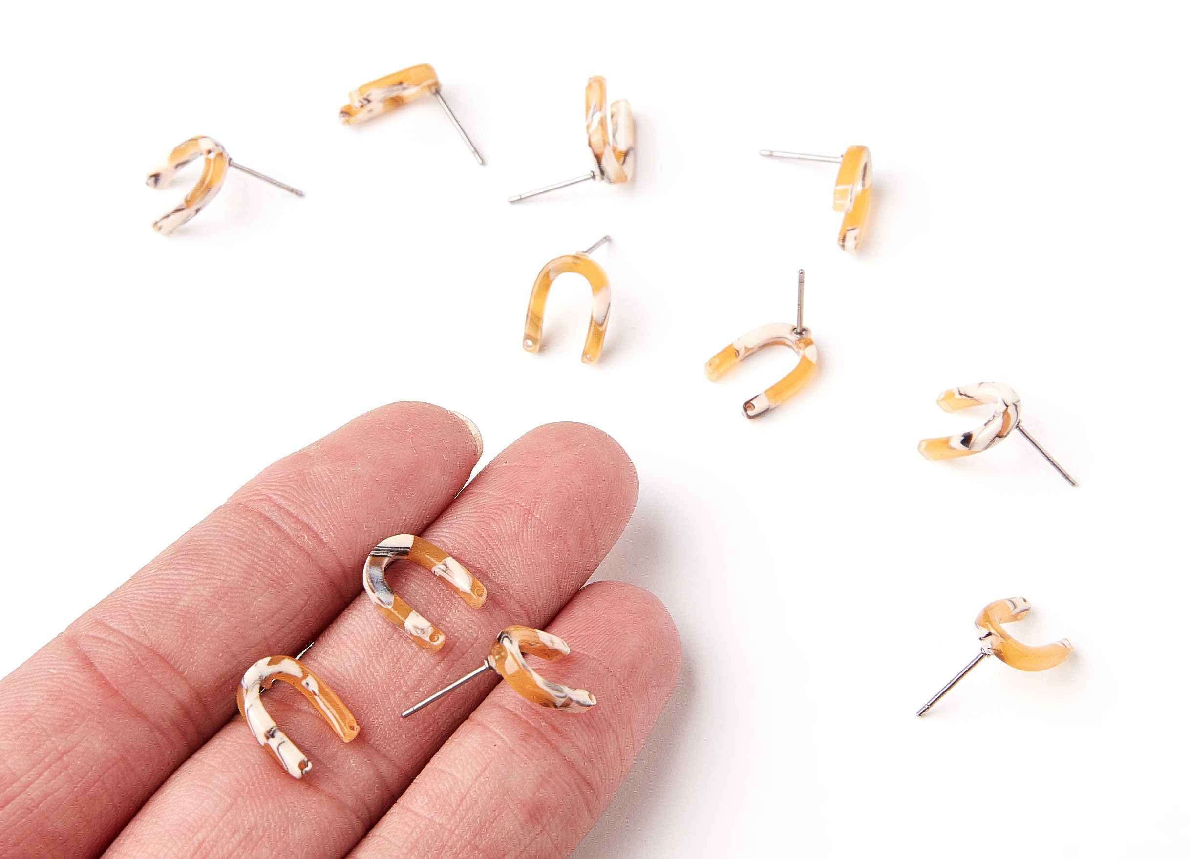 Acetate U Earring Stud - Acrylic U Earring Post - Earring Post - Jewelry Supplies - Color Code: A14 - 12.65x9.55x2.64mm- AC1227H - DOMEDBAZAAR