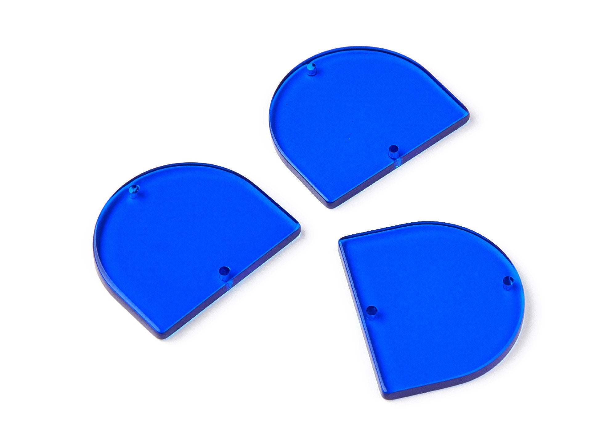 Acrylic Earring Charms Two Hole - D Shaped Pendant - Acrylic Tortoise Shell Charm - Color Code: A70 - 33,43x29,25x2,84mm - AC1634-A70 - DOMEDBAZAAR