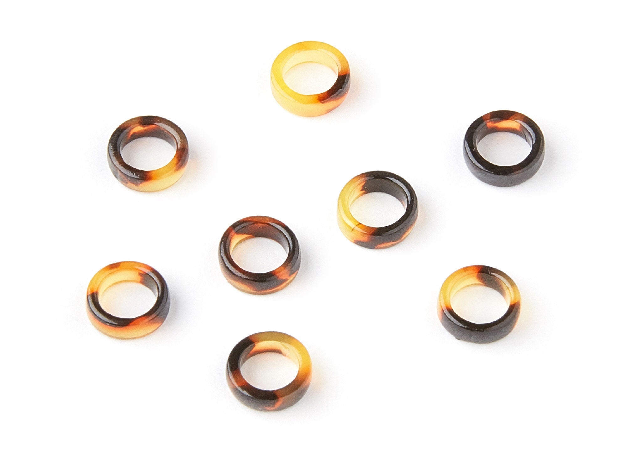 Acetate Acrylic Tortoise Shell Charms - Circle Shaped Pendant - Jewelry Making Supplies - Color Code: A01 - 8,12x8,12x2,64mm - AC1285A - DOMEDBAZAAR