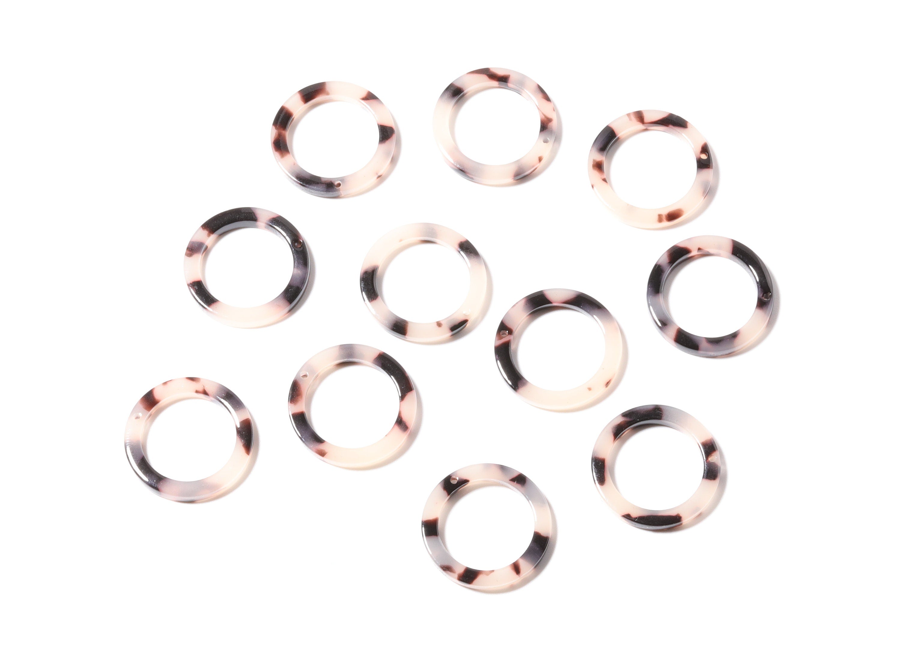 Acetate Acrylic Hoop Earring Charm - Blonde Tortoise Shell Earring - Circle Shaped Pendant - Color Code: A06 - 21.18x21.18x2.75mm - AC1153D - DOMEDBAZAAR