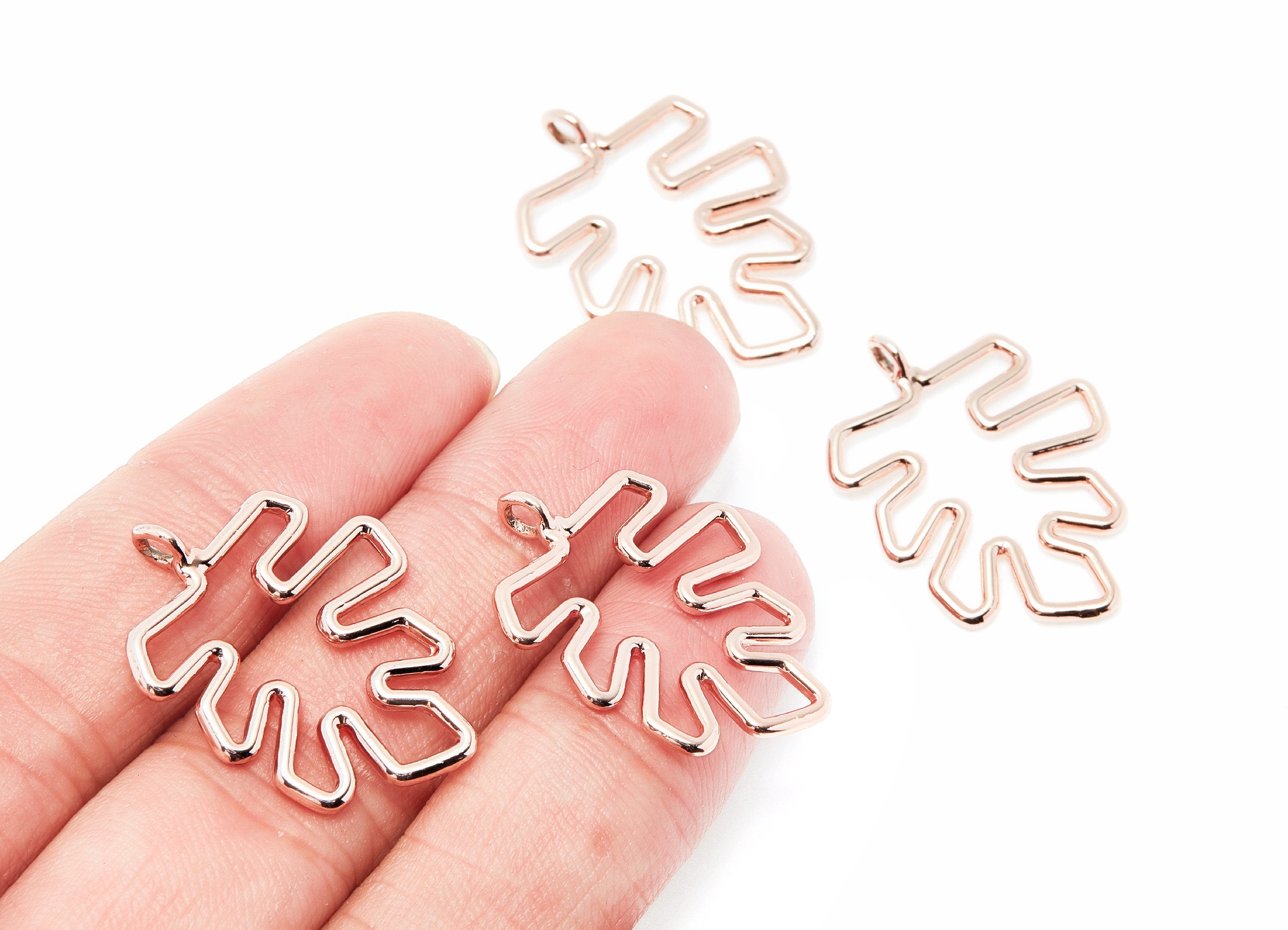 Leaf Shaped Charms- Zinc Alloy Earring Finding - Rose Tone - Alloy Pendant for Necklace - 29.38x21.79x1.72mm - ZZ1287R - DOMEDBAZAAR