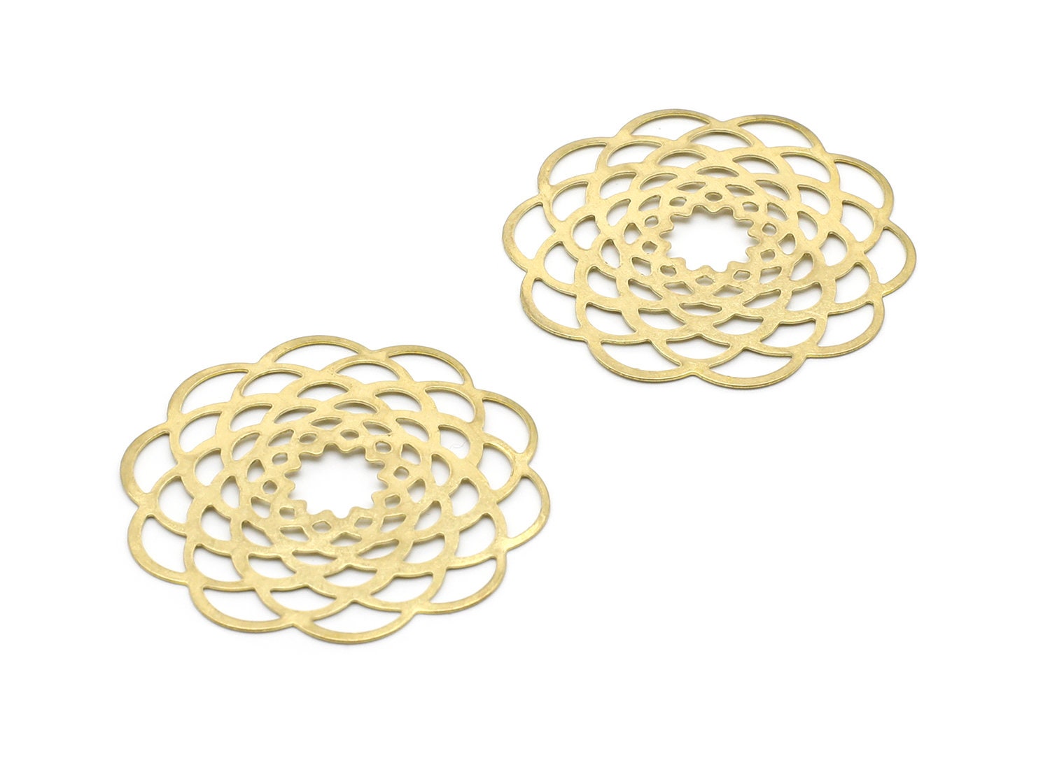 Brass Flower Charms - Flower Shaped Raw Brass Pendant - Jewelry Supplies - 40x40x0,47mm- PP1422 - DOMEDBAZAAR