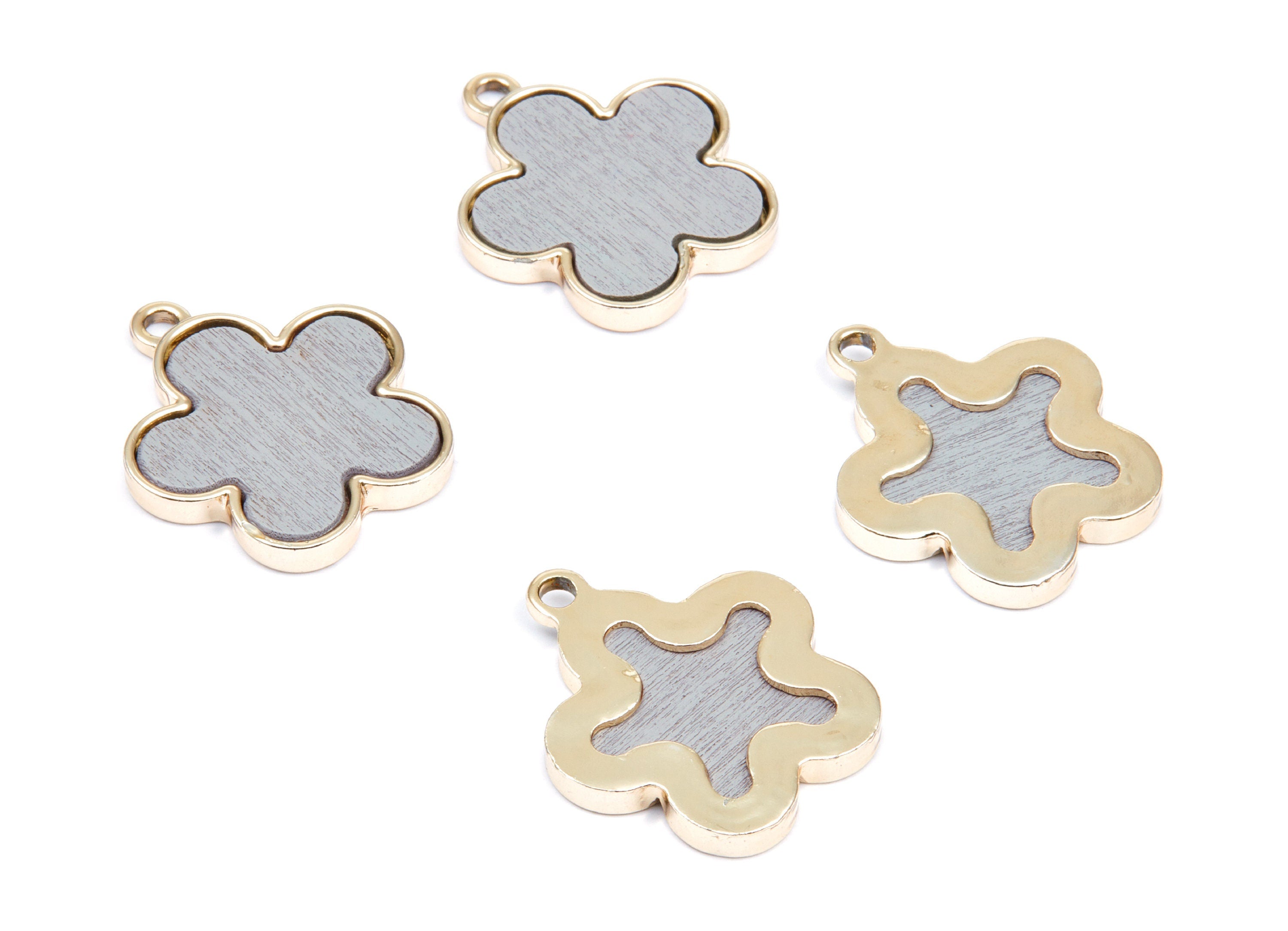 Flower Shaped Charms- Zinc Alloy Earring Findings - Gold Tone Connector - Alloy Pendant for Necklace - 26,95x23,6x2,7mm - ZZ1242C - DOMEDBAZAAR
