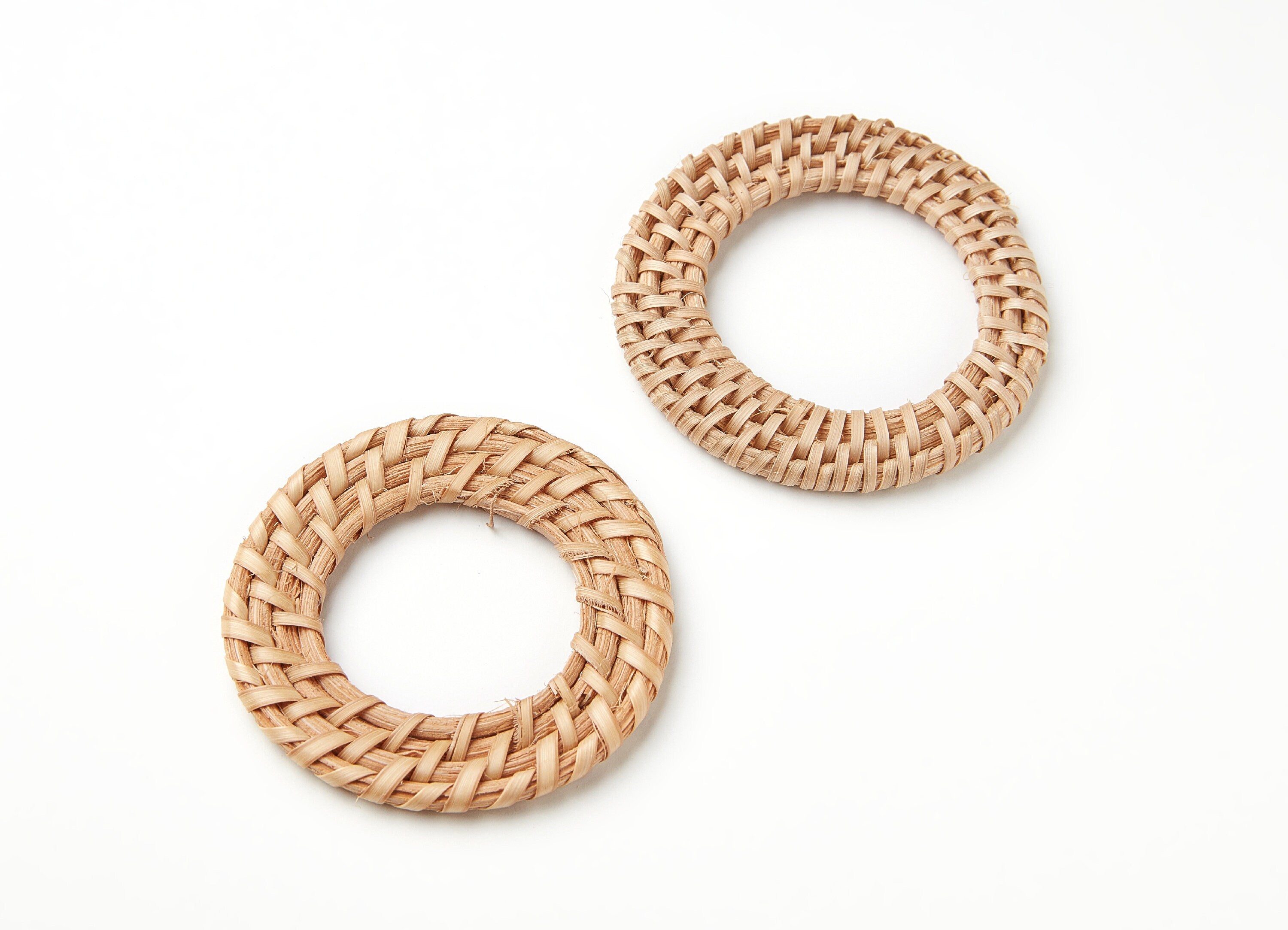 Handwoven Rattan Earrings - Round Shaped Rattan Pendant - Wooden Straw Earring - Jewelery Handmade - 55.75x55.75x4.75mm - RT1038 - DOMEDBAZAAR