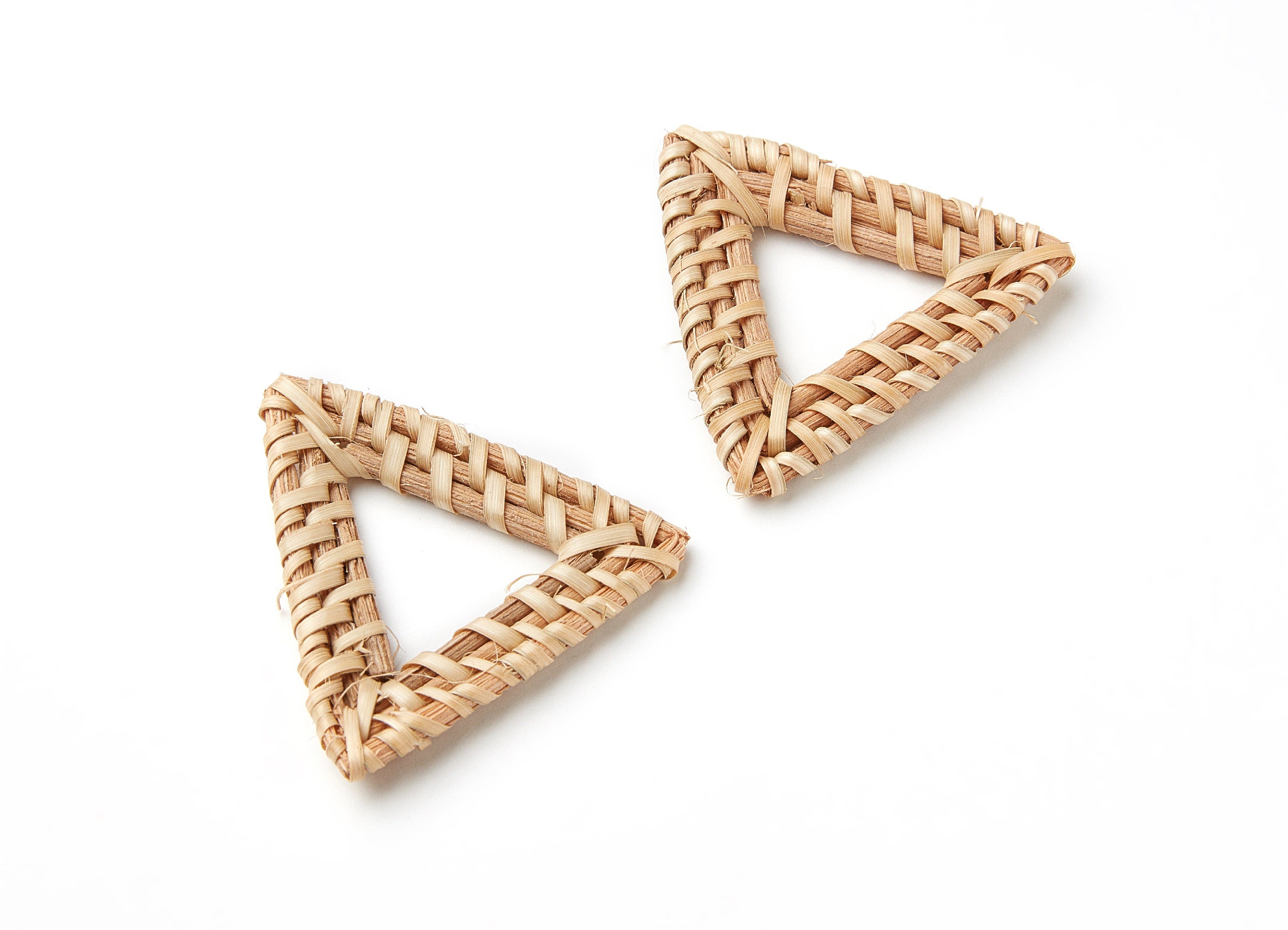 Handwoven Rattan Earrings - Triangle Shaped Rattan Pendant - Wooden Straw Earring - Jewelery Handmade - 49.54x47.18x4.83mm - RT1013 - DOMEDBAZAAR