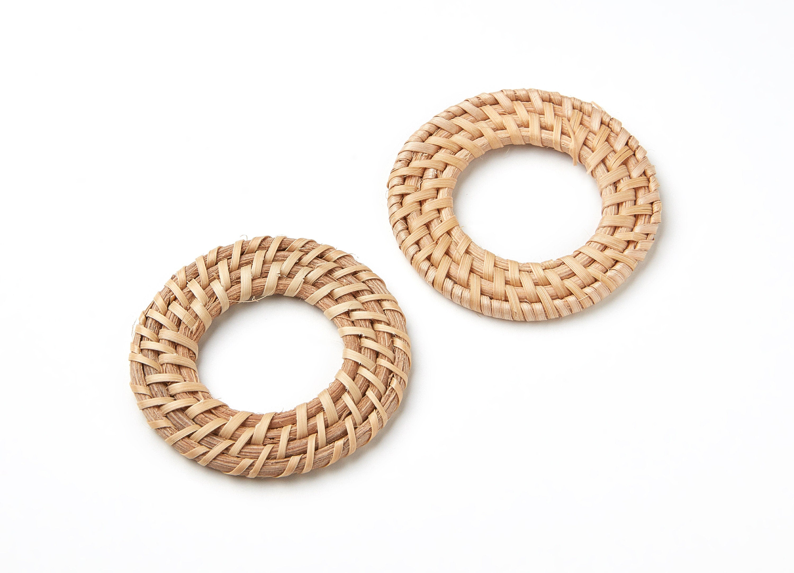 Handwoven Rattan Earrings - Round Shaped Rattan Pendant - Wooden Straw Earring - Jewelery Handmade - 50.4x50.4x4.4mm - RT1030 - DOMEDBAZAAR