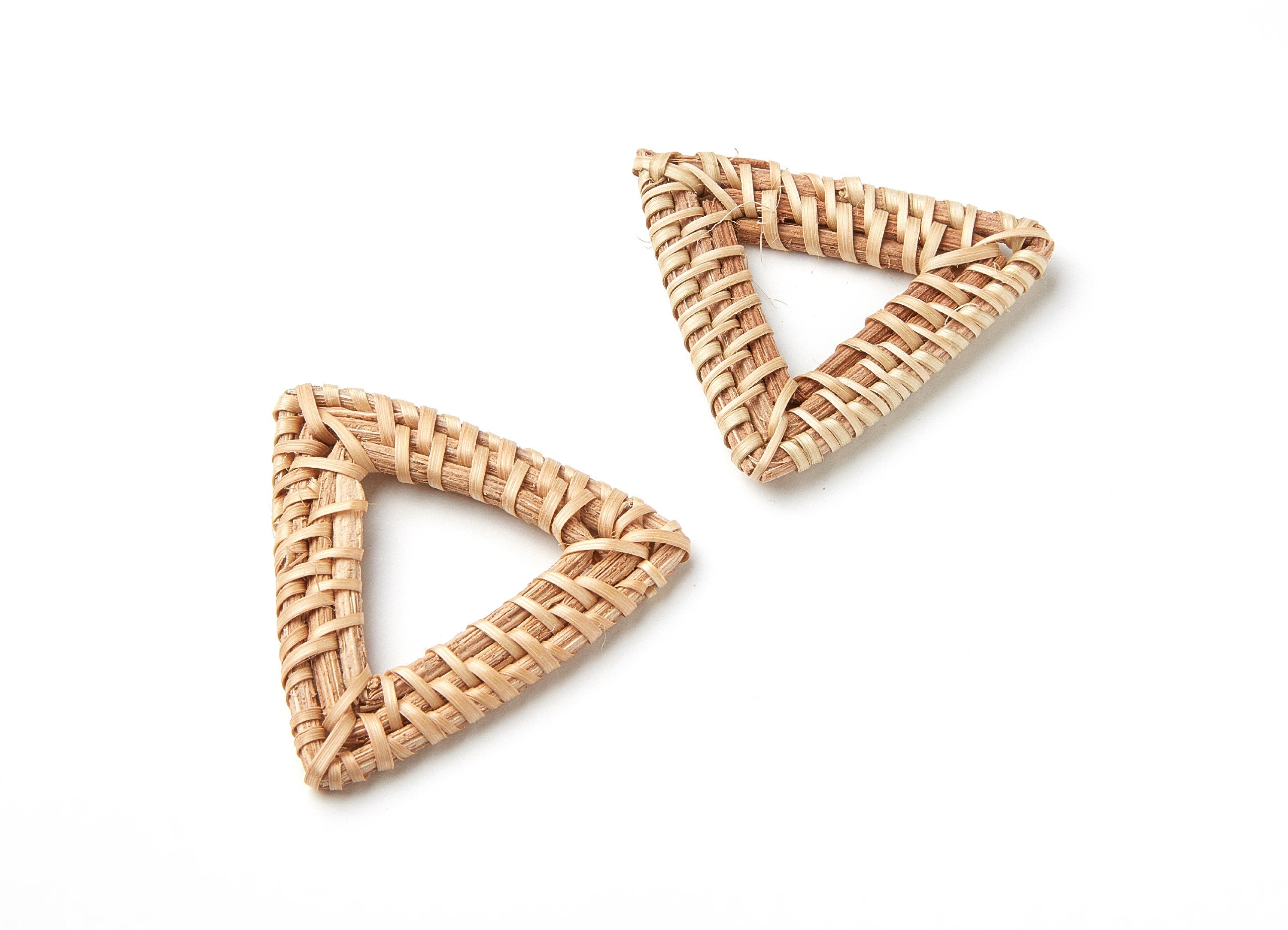 Handwoven Rattan Earrings - Triangle Shaped Rattan Pendant - Wooden Straw Earring - Jewelery Handmade - 50.88x47.38x4.5mm - RT1036 - DOMEDBAZAAR